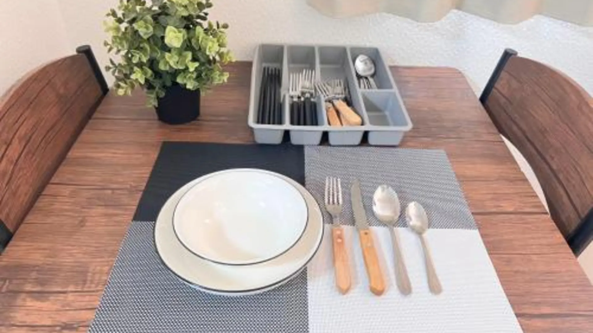 오사카 大阪旅・四葉　 3성급 게스트하우스 객실