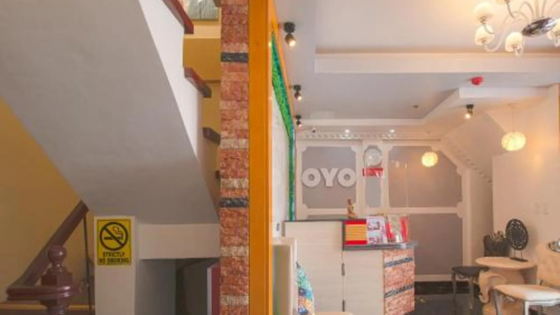 세부 OYO 685 K 포춘 아파텔 2성급 호텔 전망