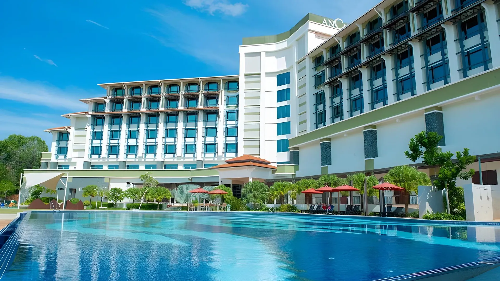 페칸 안카사 로얄레 페칸, 파항 4성급 호텔 로비