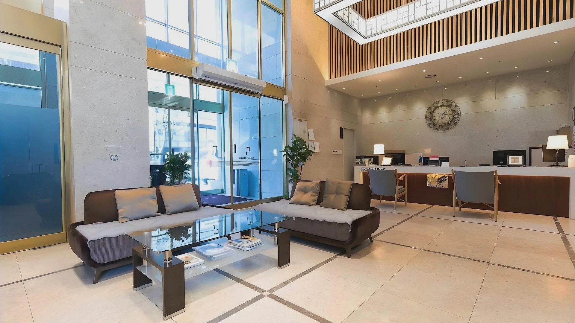 서울 로사나 관광 호텔 4성급 호텔 로비