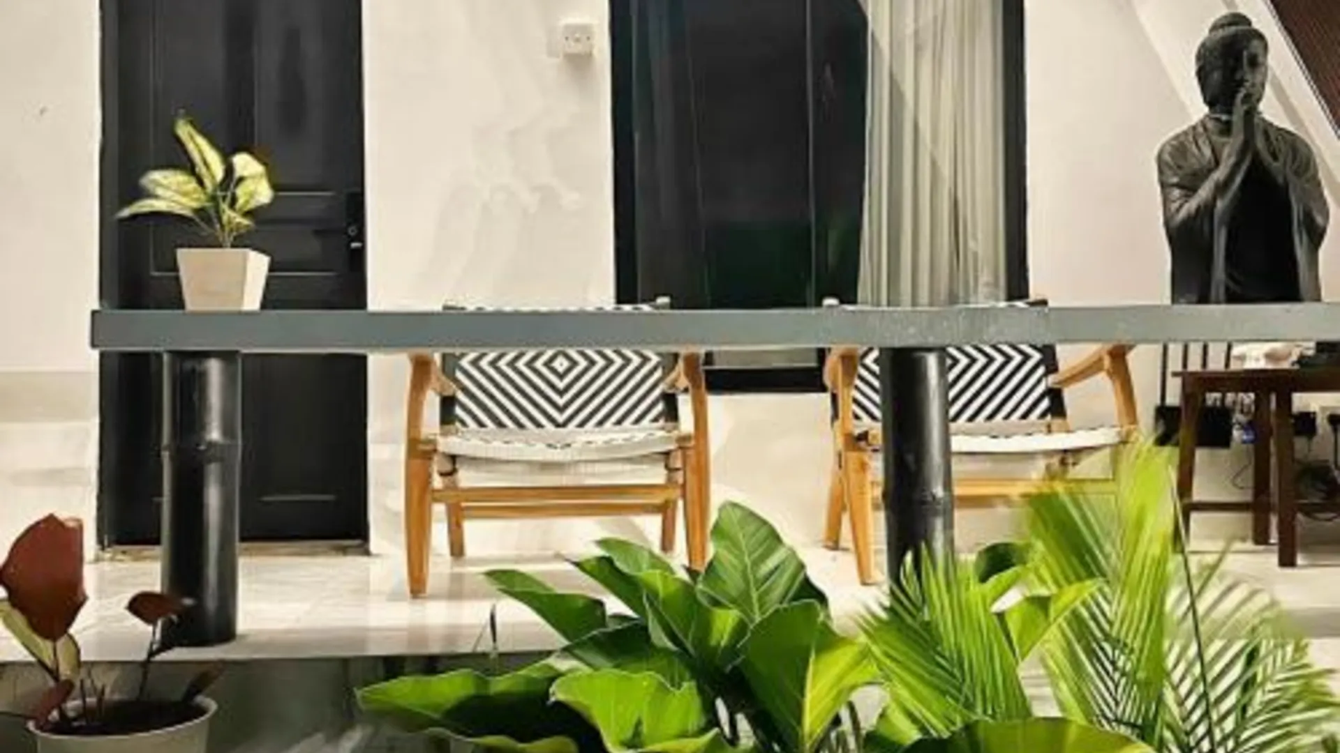 발리 APS House Pererenan 3성급 게스트하우스 객실