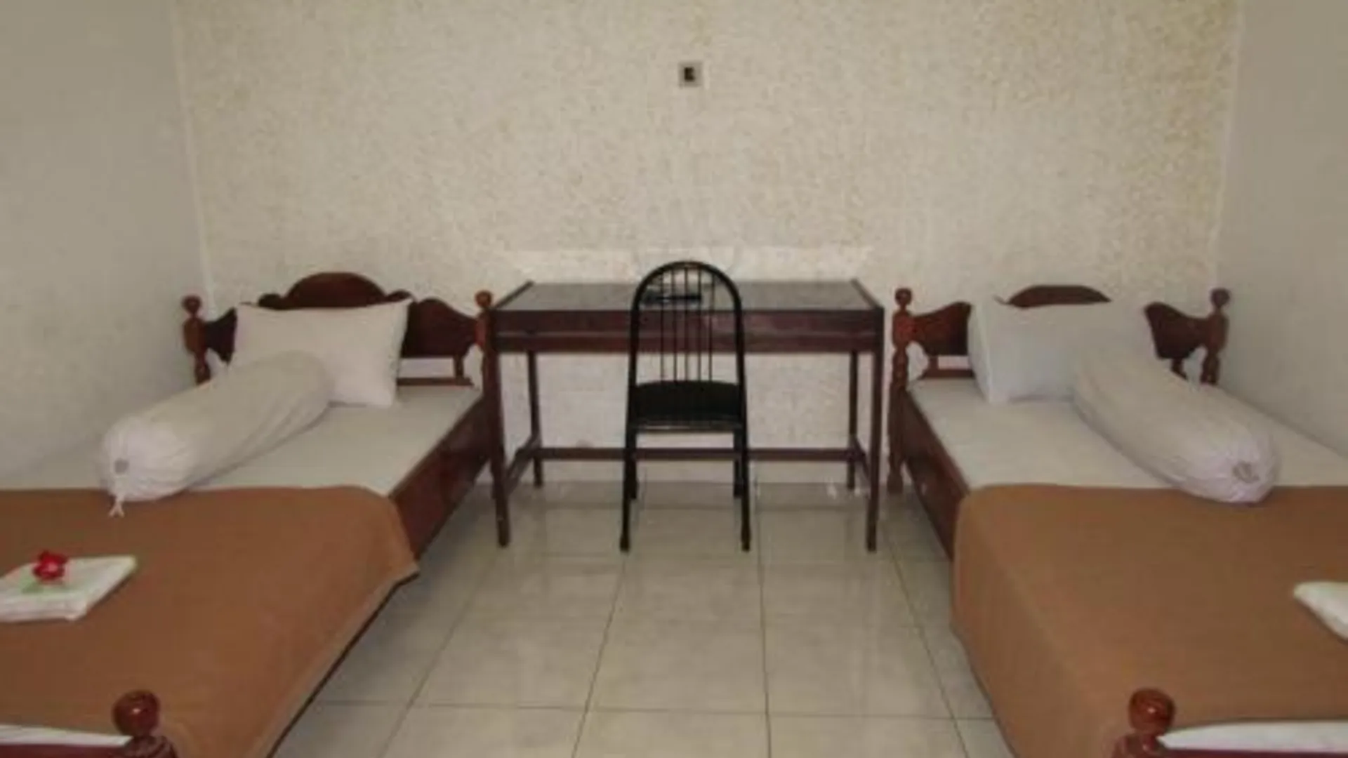 발리 Hotel Singasari 호텔 스위트룸