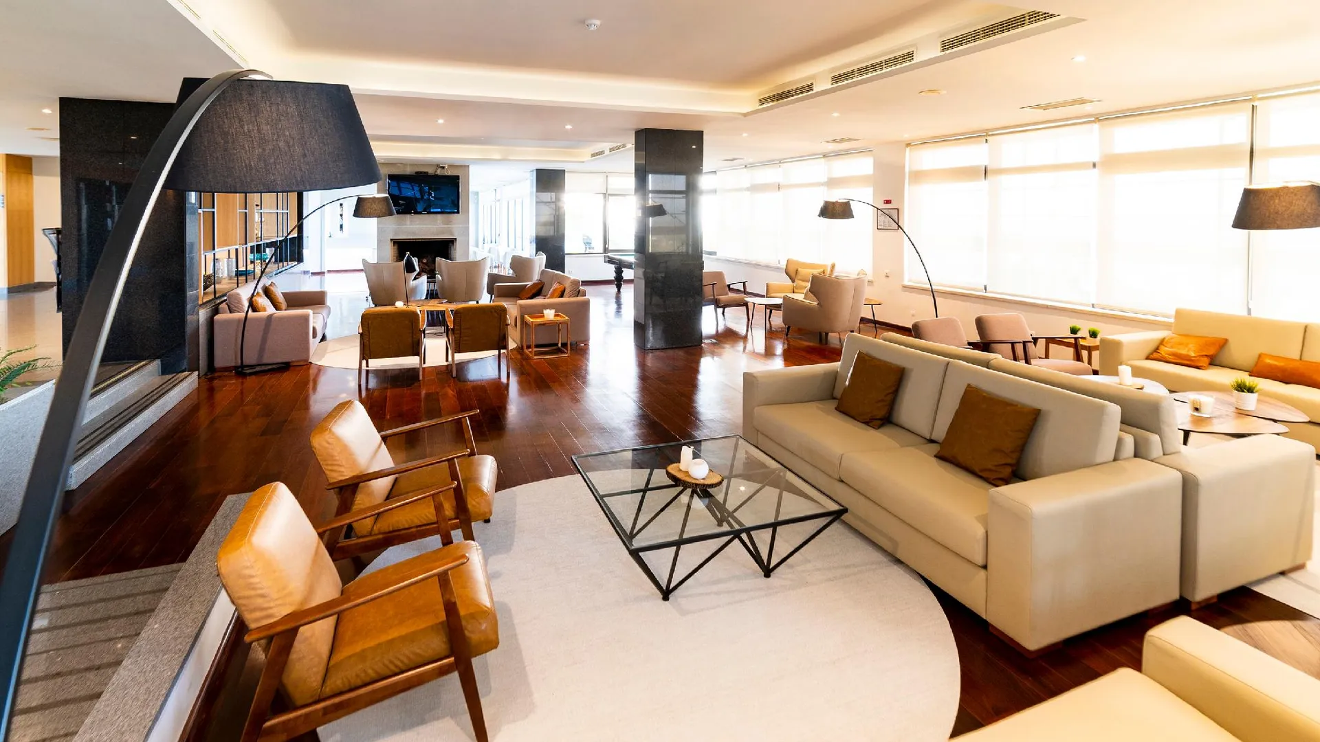 카스텔로 브란코 멜리아 카스텔로 브랑코 4성급 호텔 로비