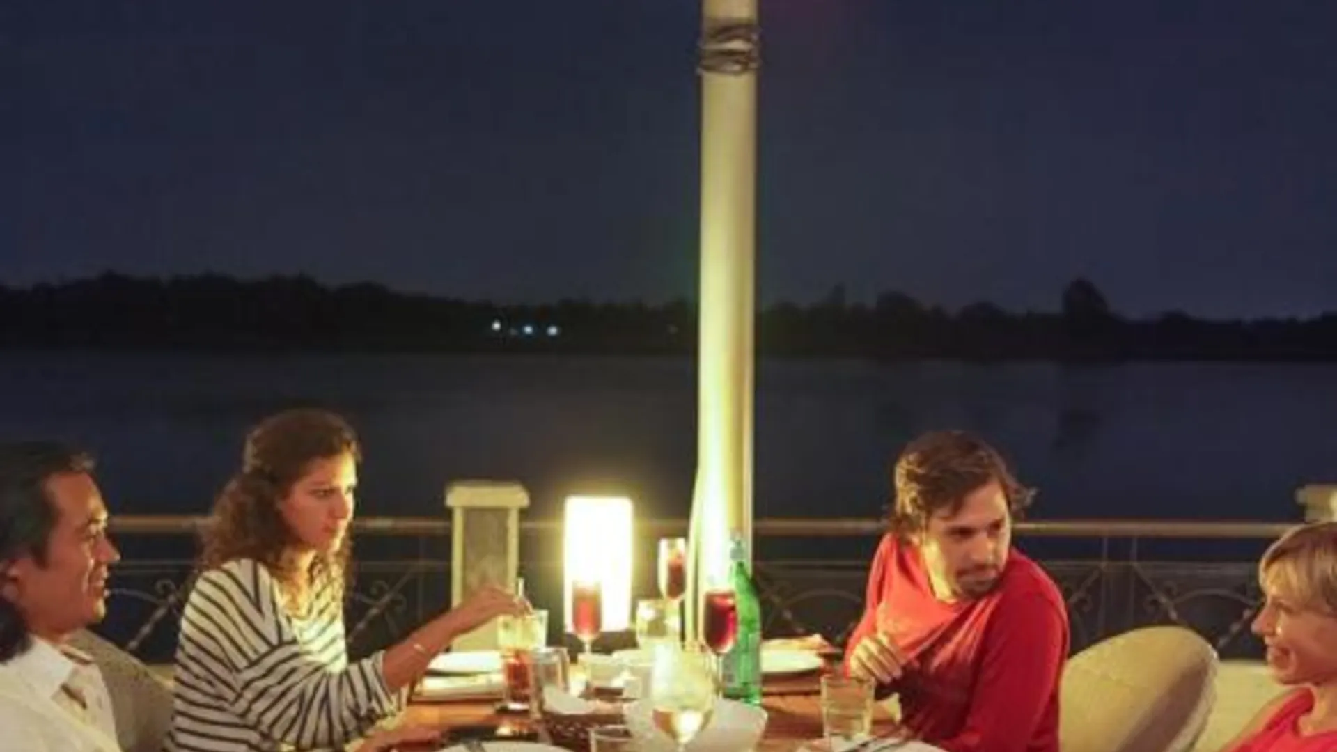 호치민 리버사이드 서비스 아파트먼트 4성급 호텔 수영장