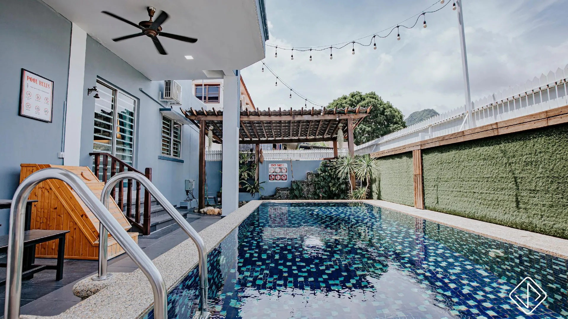 이포 이포 시티의 프라이빗 하우스 (2500m², 침실 4개, 프라이빗 욕실 3개) 3성급 싱글룸 객실