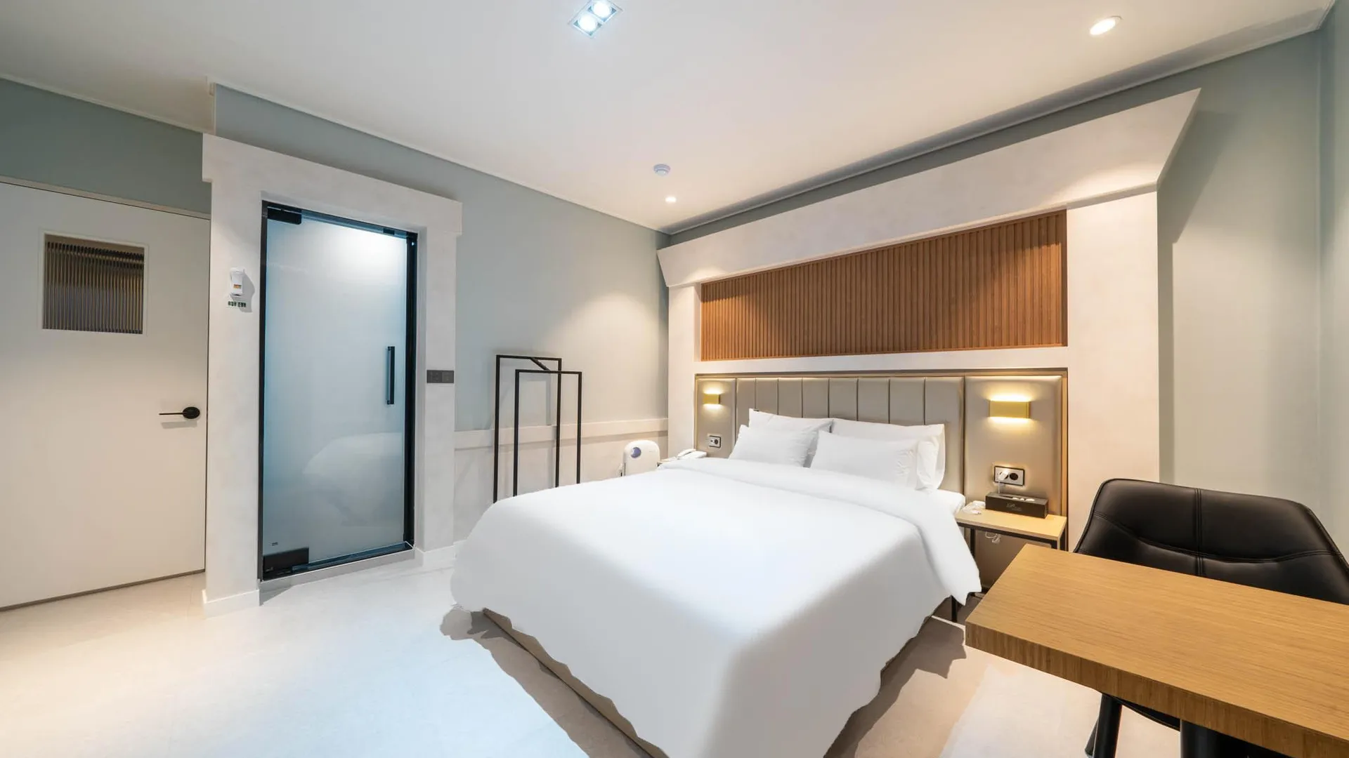 대전 대전 용전 디자인 호텔 피아노 2성급 호텔 스위트룸