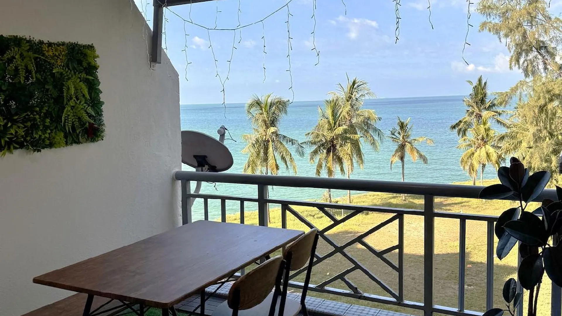 포트 딕슨 타만 하지 자이날의 프라이빗 하우스 (m², 침실 3개, 프라이빗 욕실 2개) 4성급 싱글룸 객실