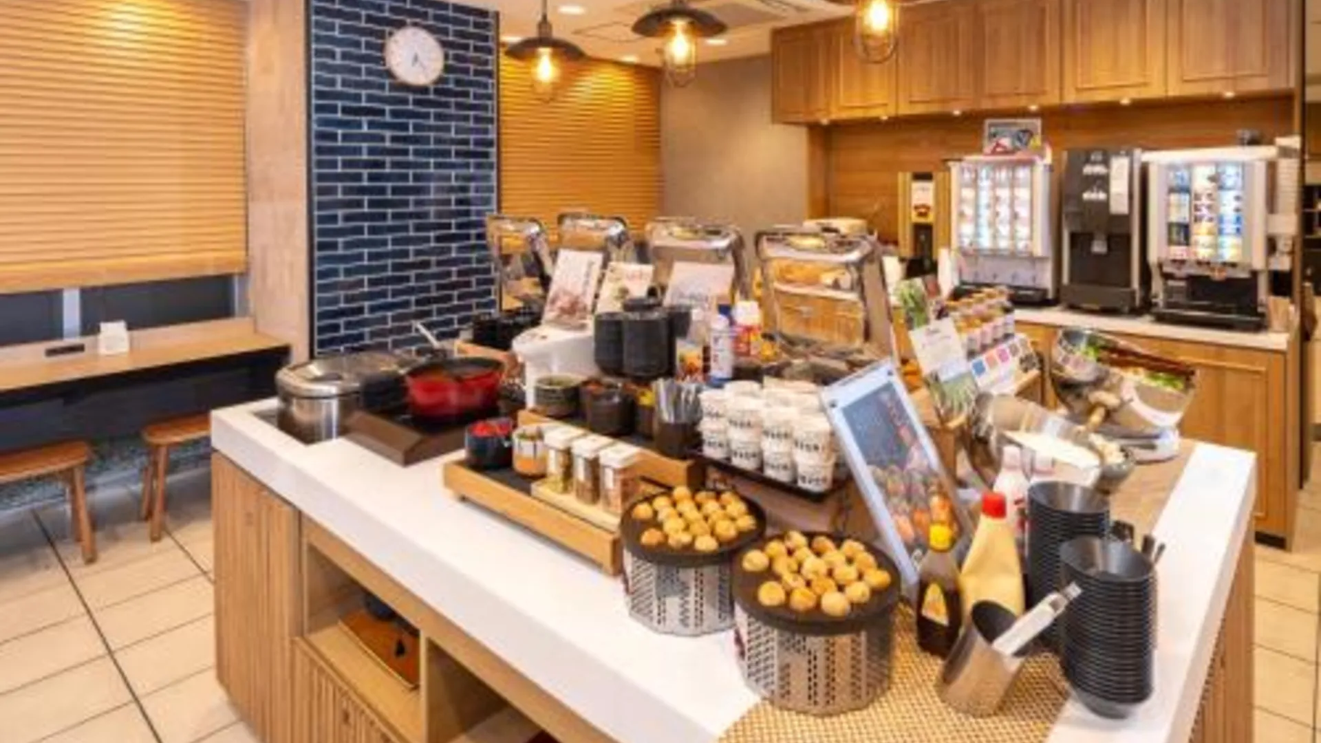 오사카 Super Hotel JR Shin-Osaka Higashiguchi 3성급 호텔 객실