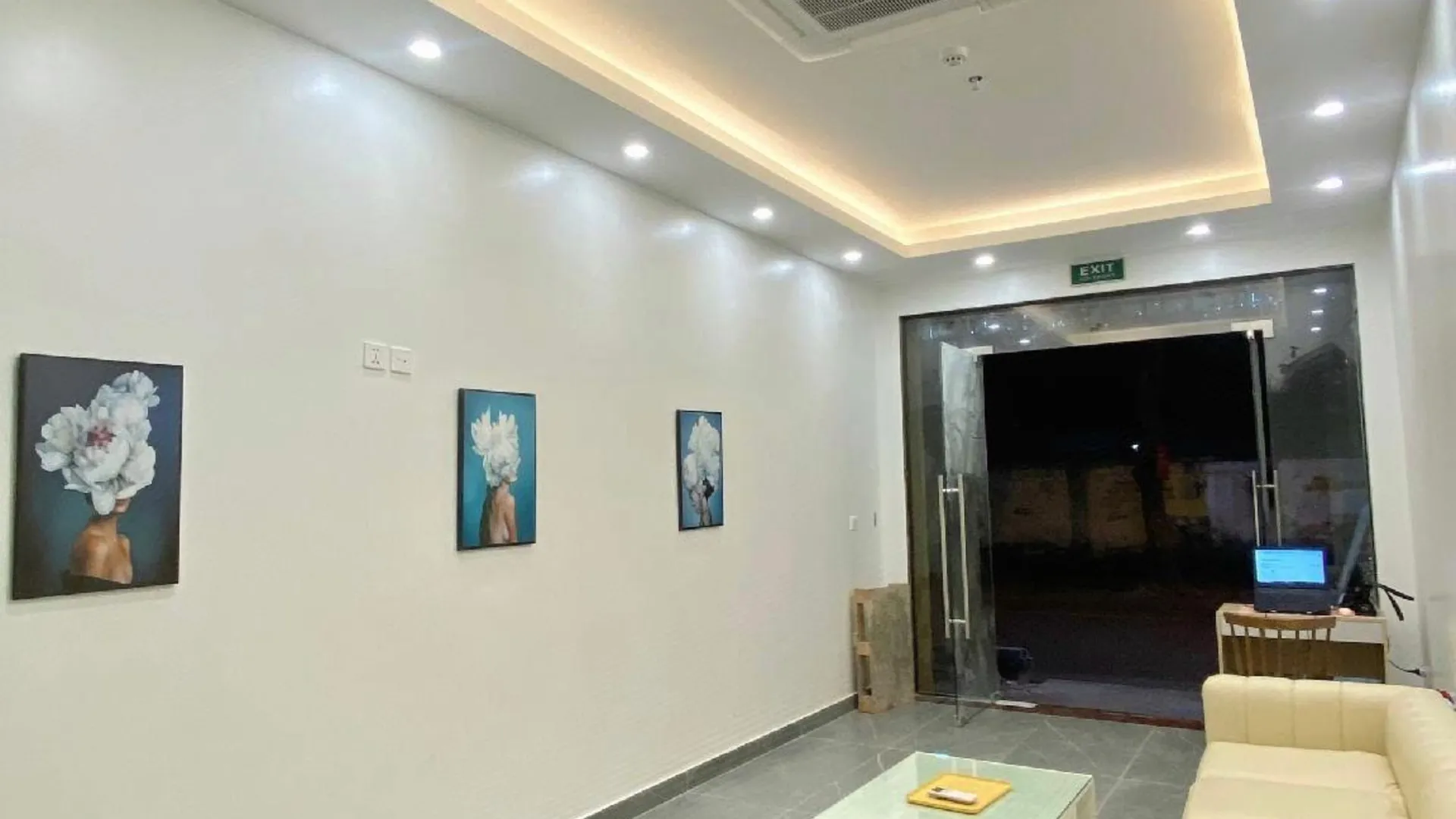 하노이 22하우징 아파트 8 응우옌반응옥 4성급 게스트하우스 레스토랑