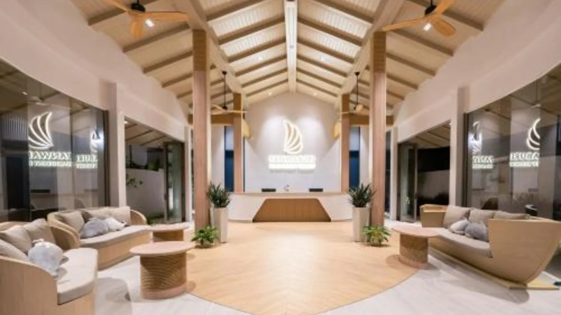 푸켓 판와부리 비치프론트 리조트 5성급 호텔 수영장