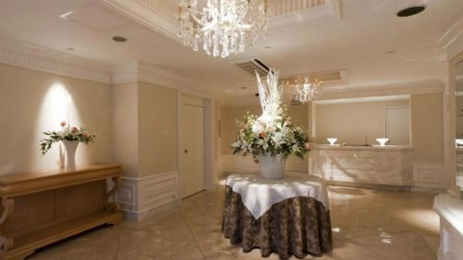 오사카 파인 아로마 도톤보리 - 성인 전용 3성급 호텔 로비