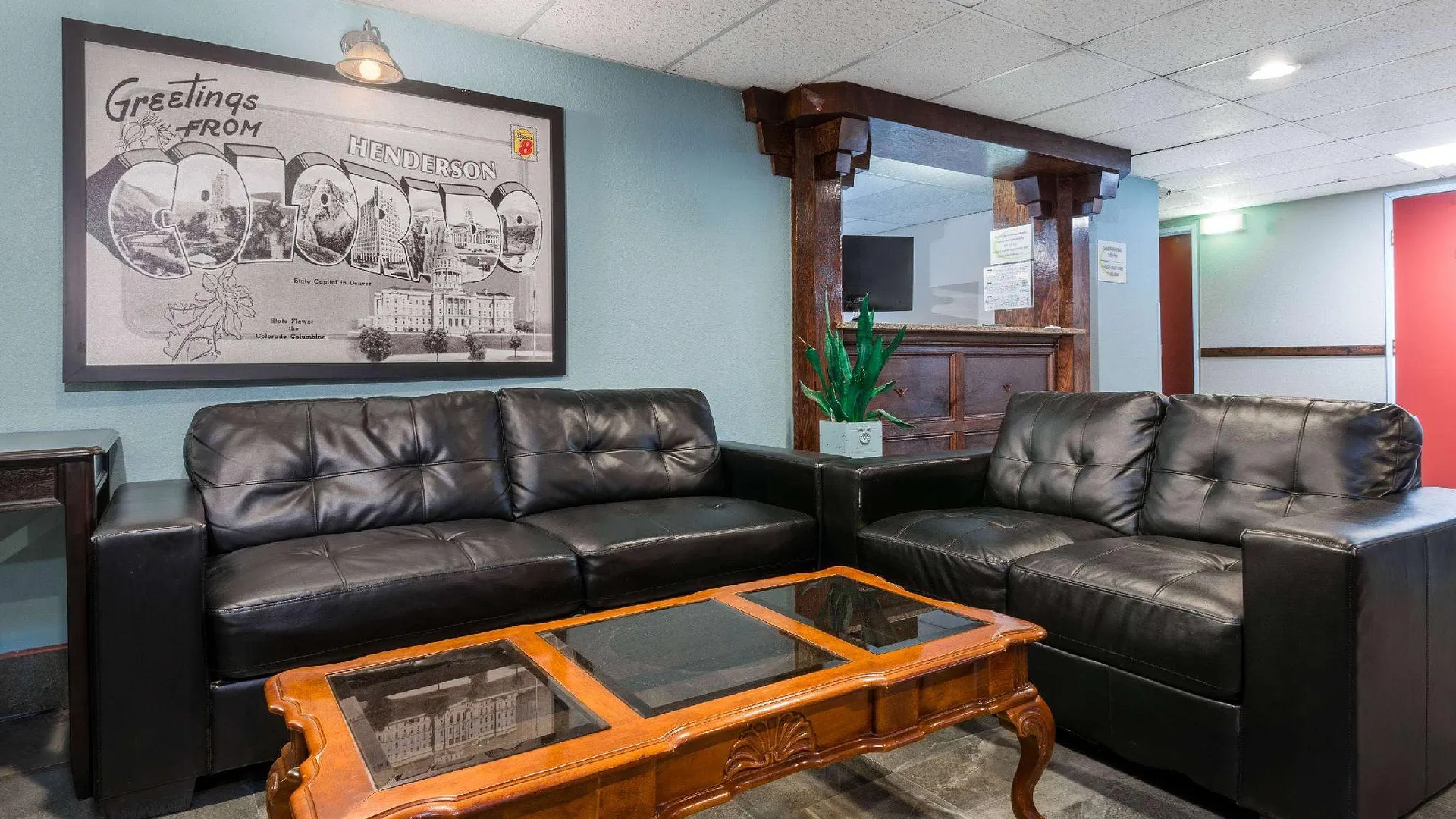 헨더슨 (CO) 슈퍼 8 바이 윈덤 헨더슨 노스 이스트 덴버 2성급 호텔 로비