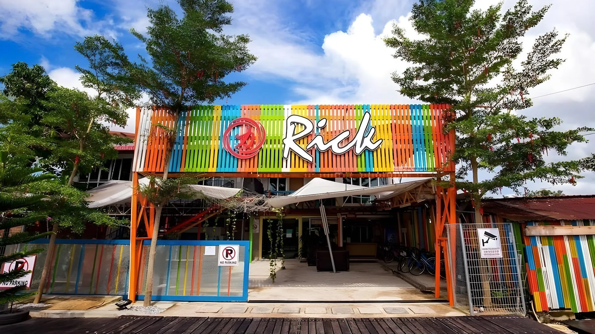 틀룩인탄 릭 리조트 텔룩 인탄 호텔 수영장