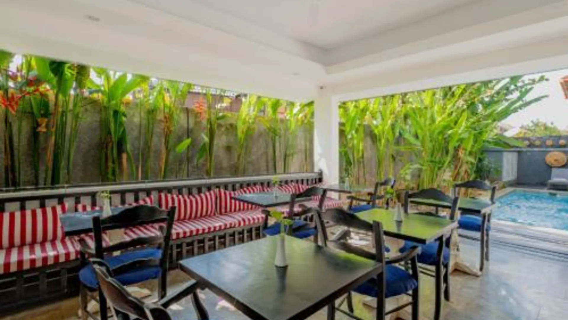 발리 더 칸젱 스위트 페티텐겟 4성급 게스트하우스 전망