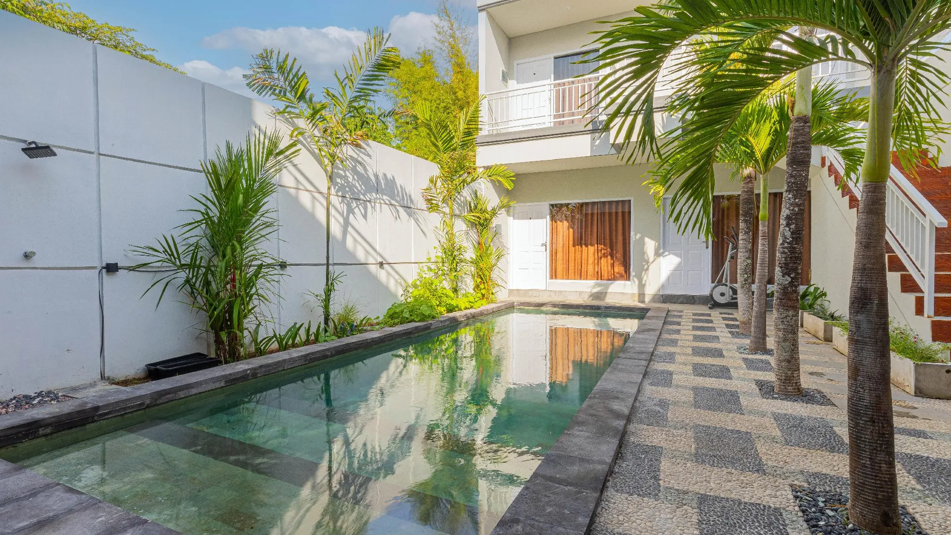 발리 빌라 로즈 2성급 호텔 스위트룸