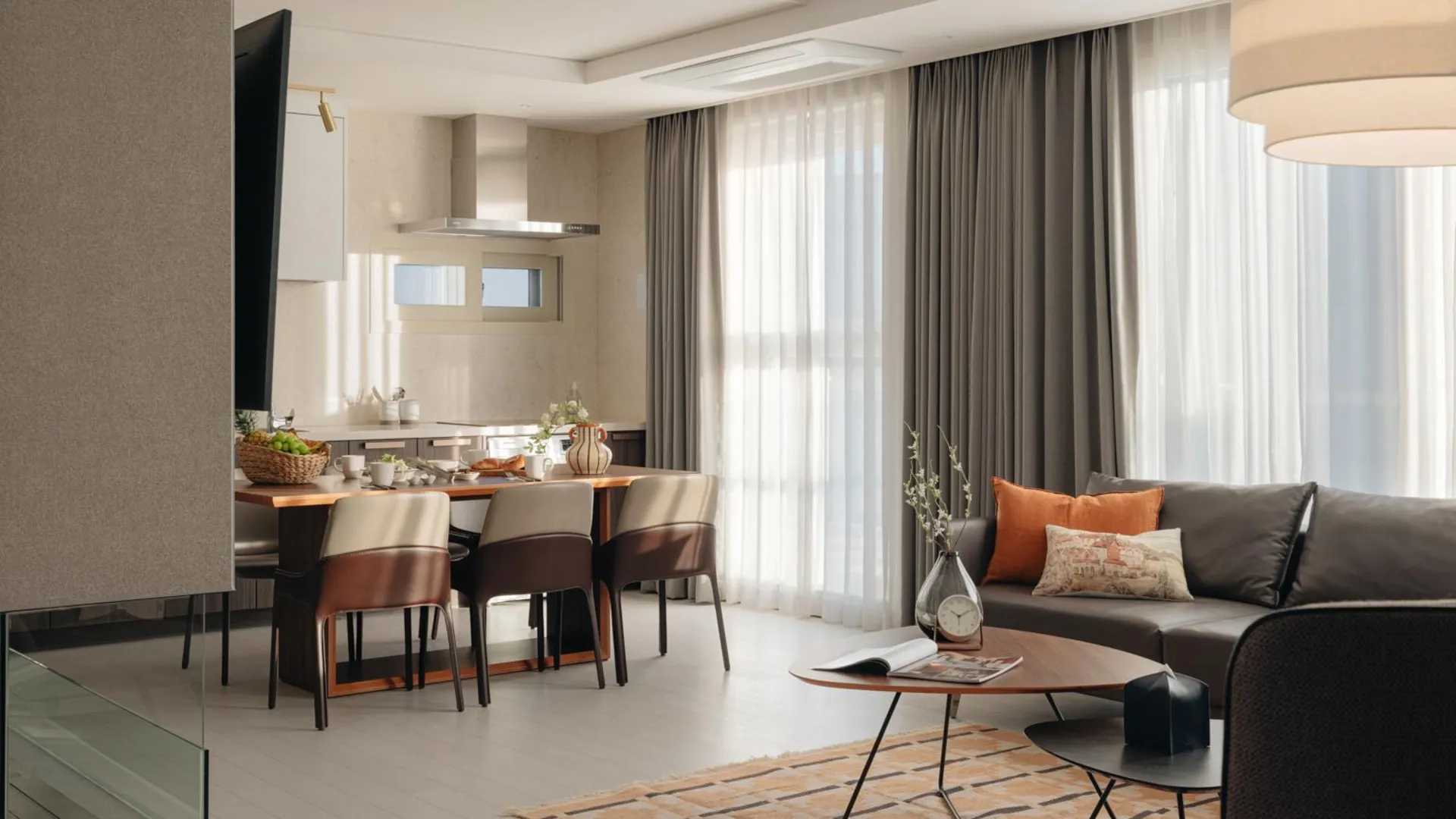 속초 르컬렉티브 속초 중앙 5성급 게스트하우스 외관