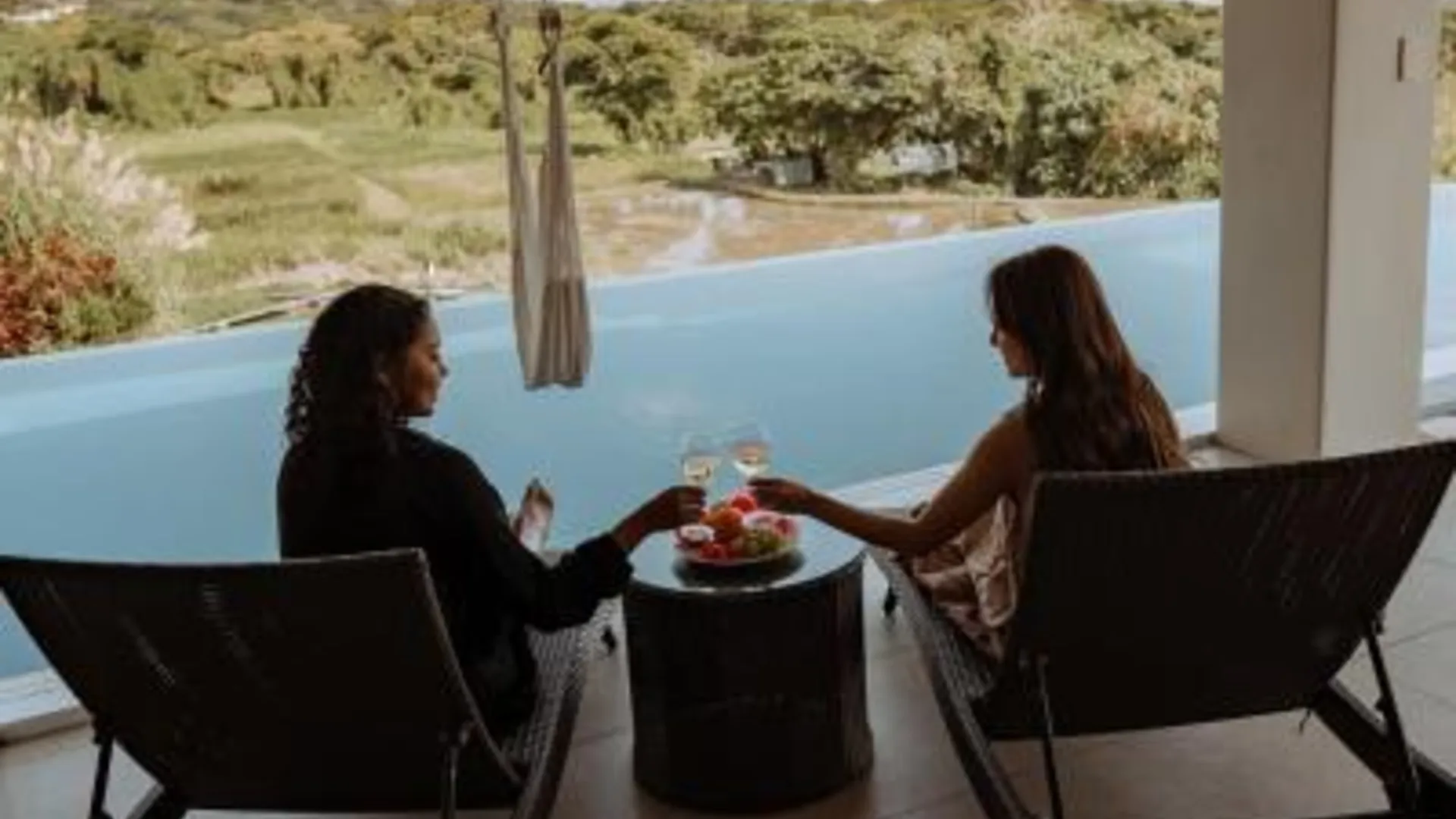 오키나와 본섬 MARINX POOLVILLA NAKANDAKARI 4성급 게스트하우스 외관