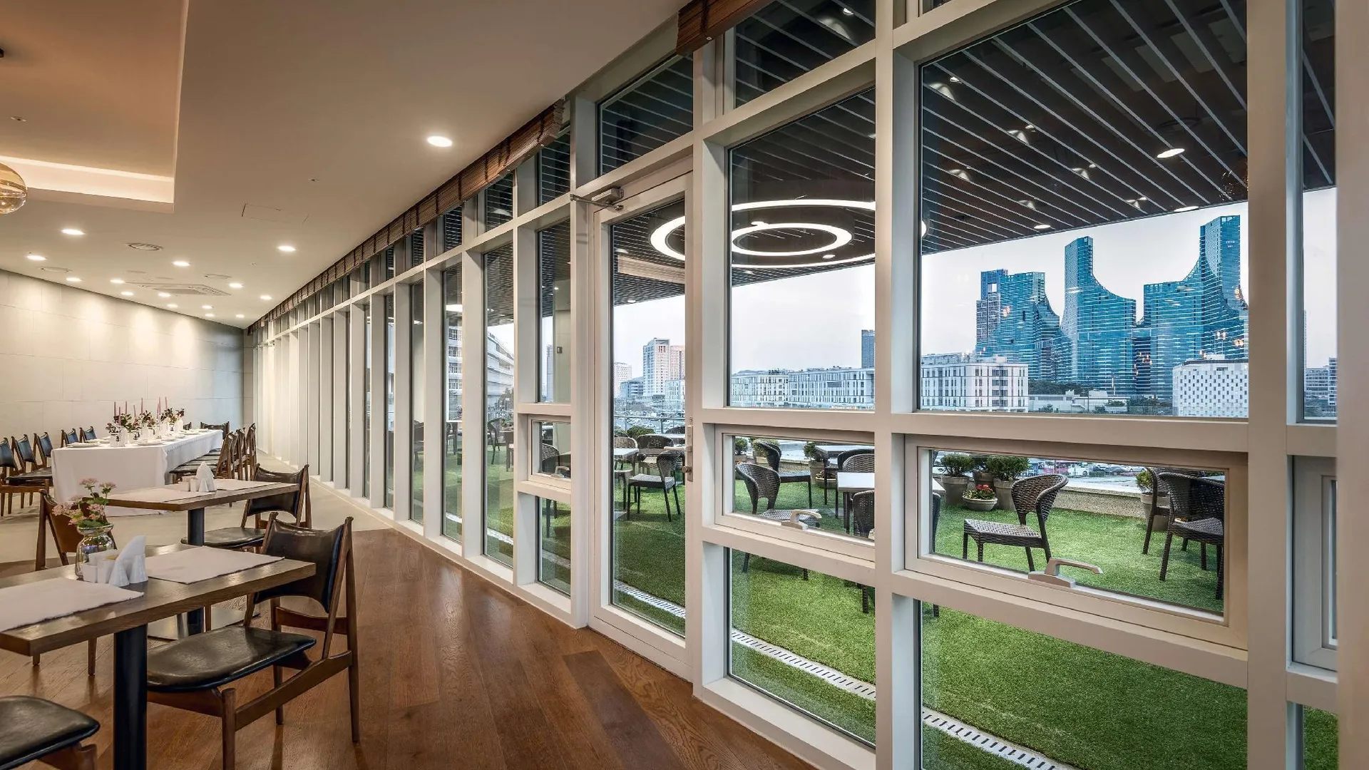 세종시 베스트웨스턴 플러스 호텔 세종 4성급 호텔 레스토랑