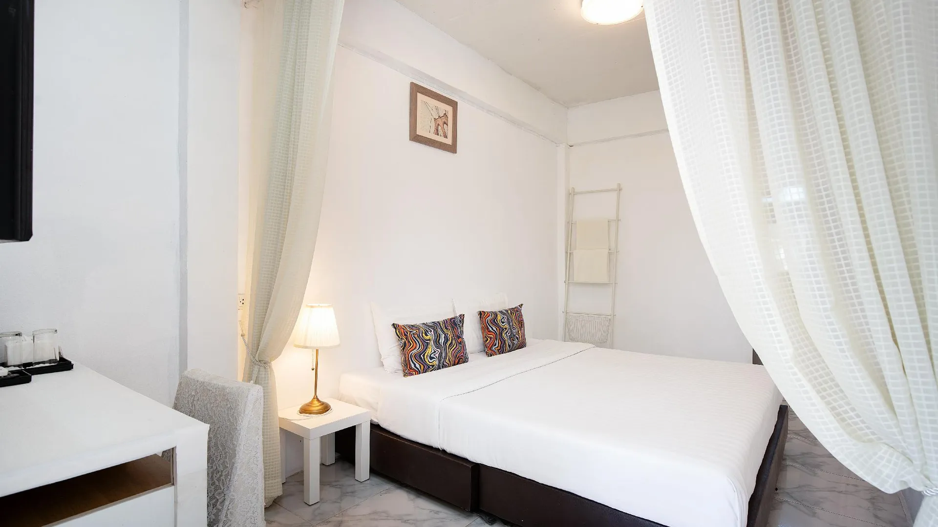 방콕 테이크 어 레스트 돈무앙 레지던스 2성급 호텔 스위트룸