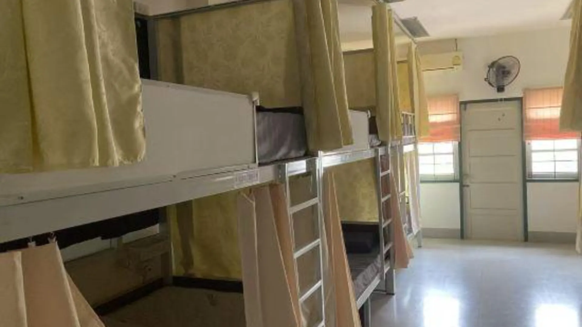 치앙라이 KingSun HOSTEL 호텔 스위트룸