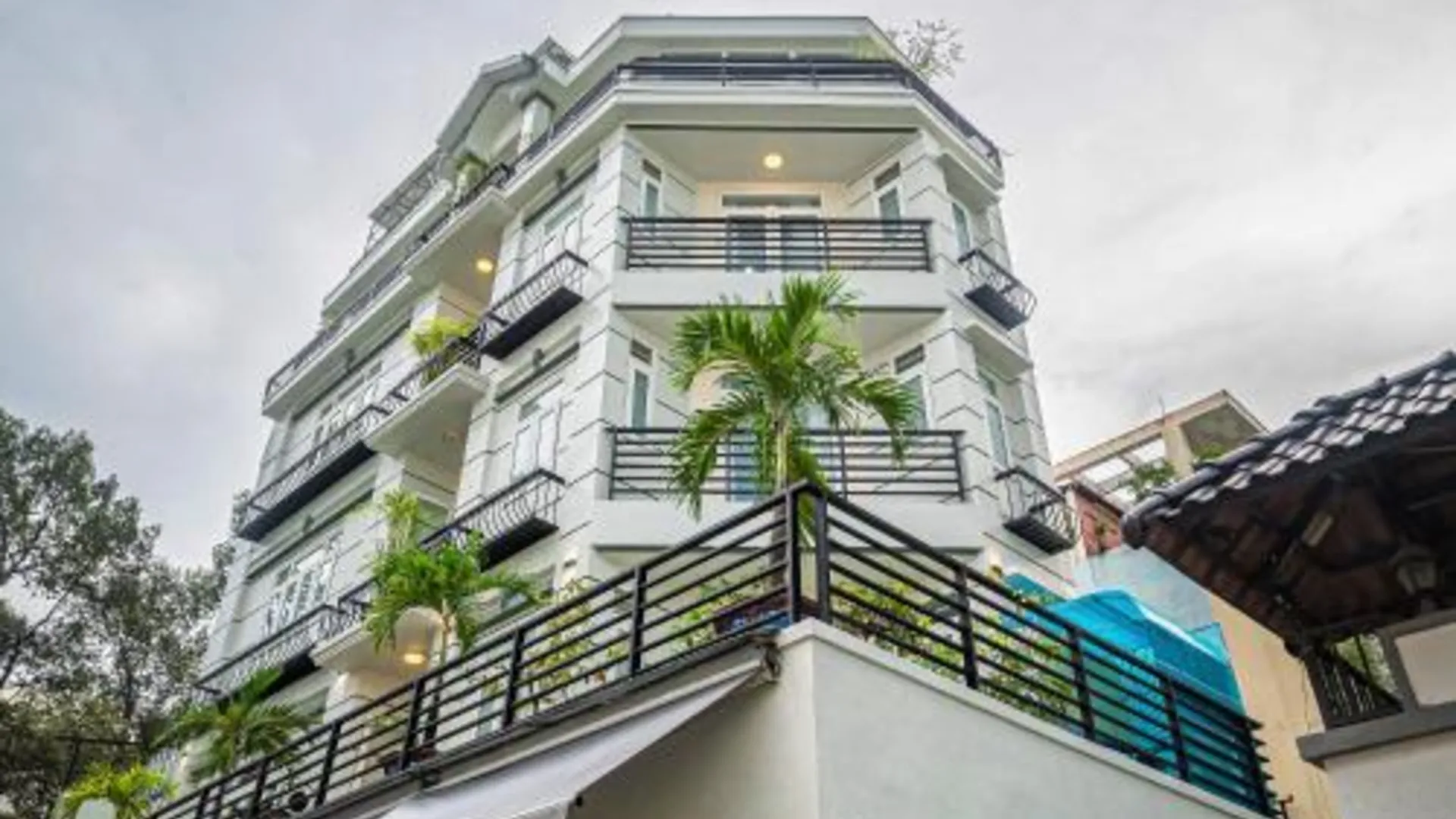 호치민 코즈룸 홈 - 레트로 하우스 3성급 호텔 수영장