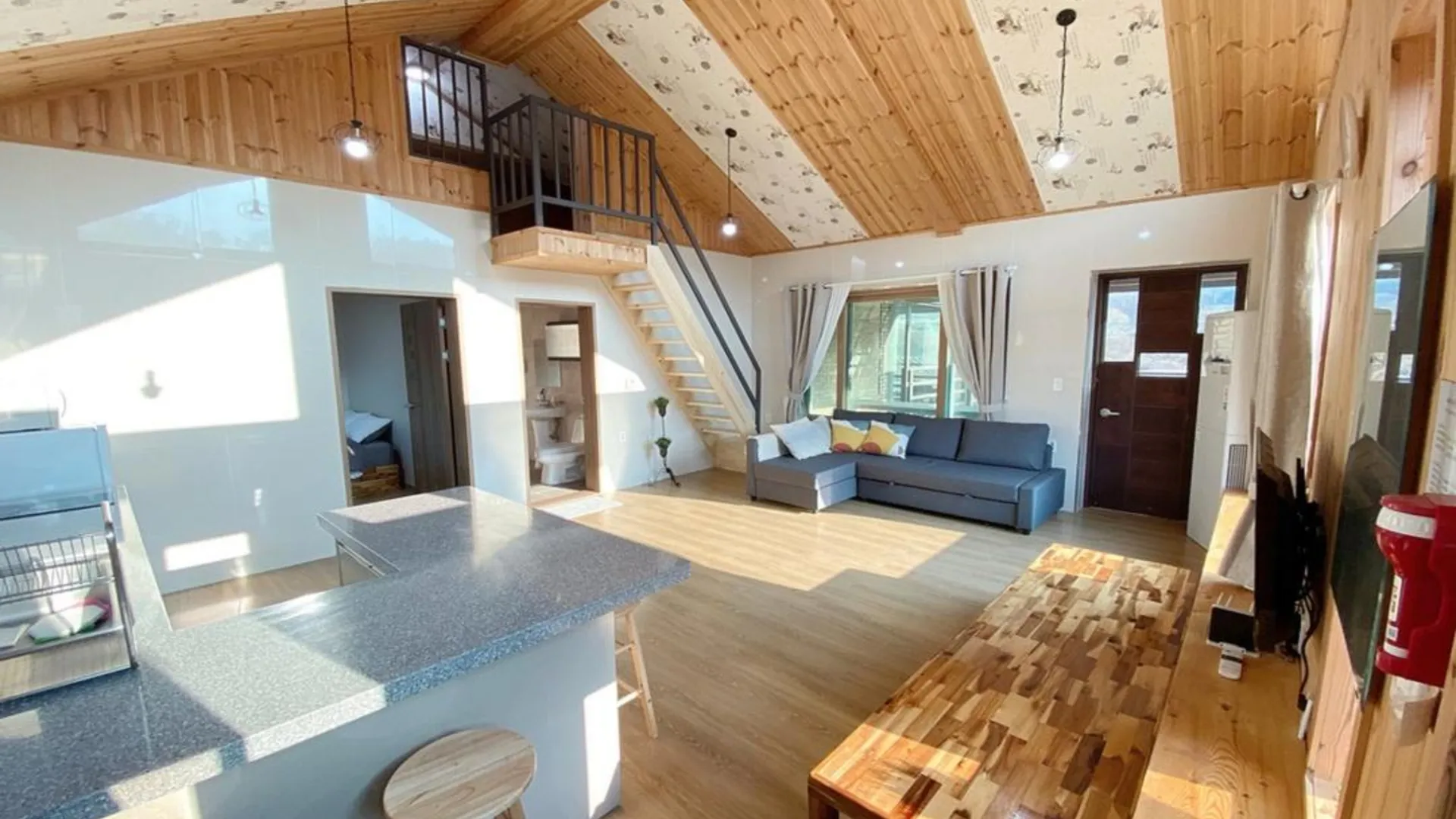 괴산 괴산 산막이어울림펜션 3성급 게스트하우스 스위트룸