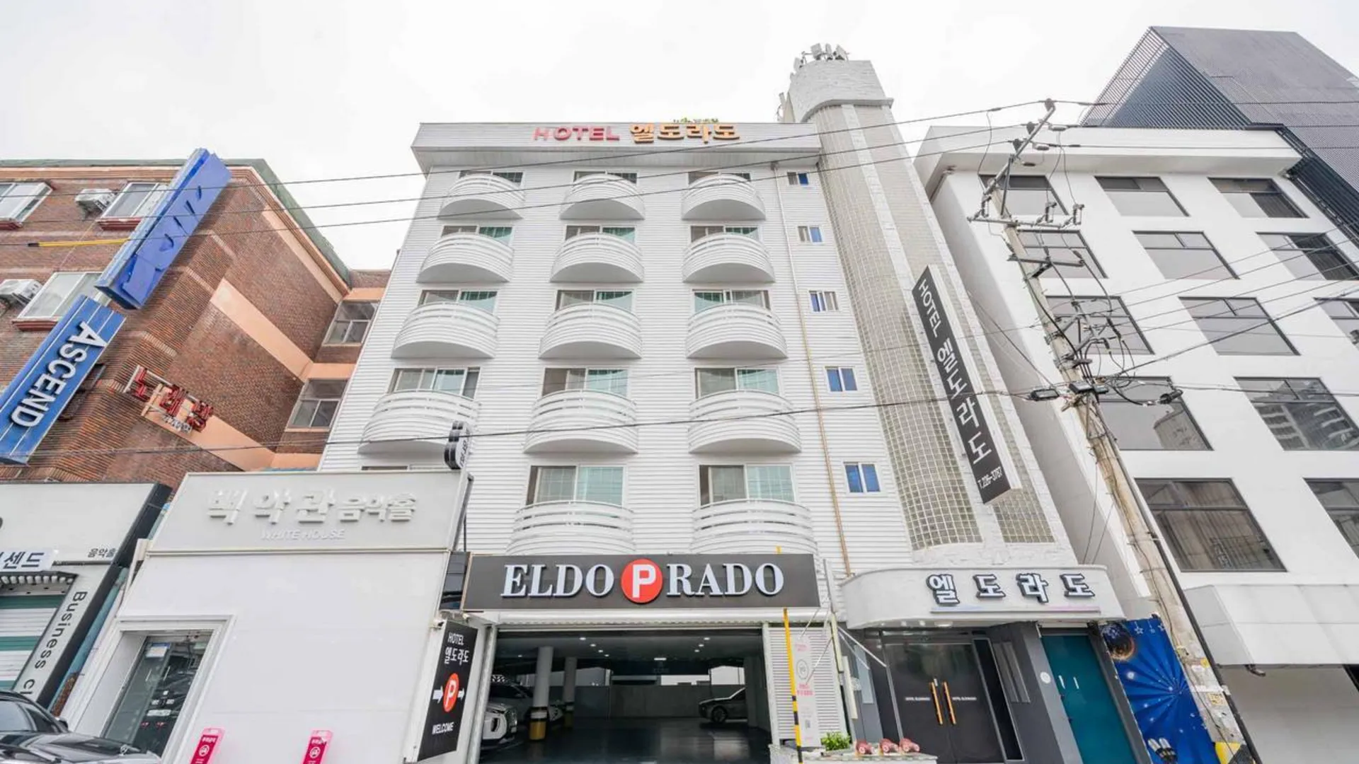 전주 전주 중화산동 엘도라도 호텔 객실