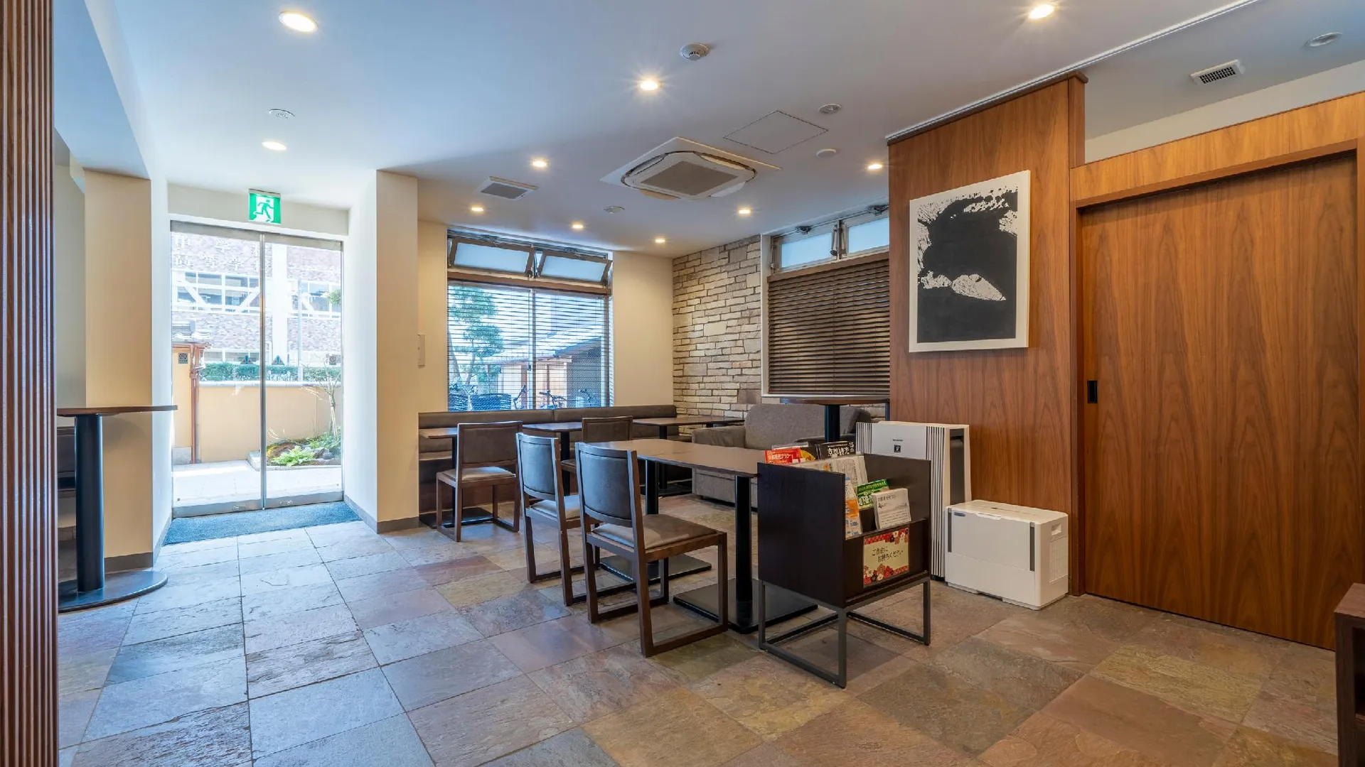 교토 레지 스테이 지스코 호텔 교토 고쇼니시 3성급 호텔 외관