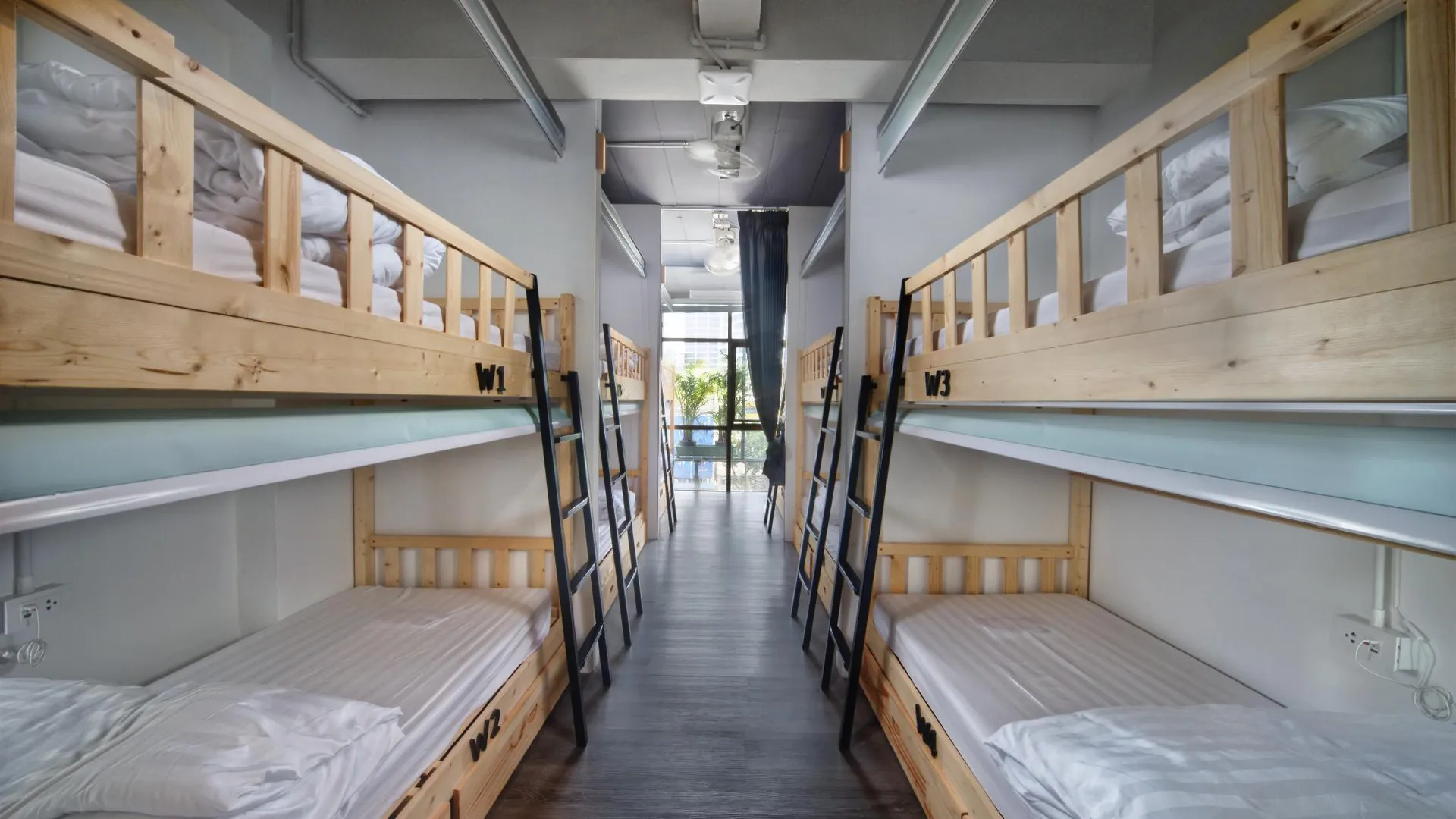 방콕 W3 웨이크워크워크 5성급 호텔 부대시설