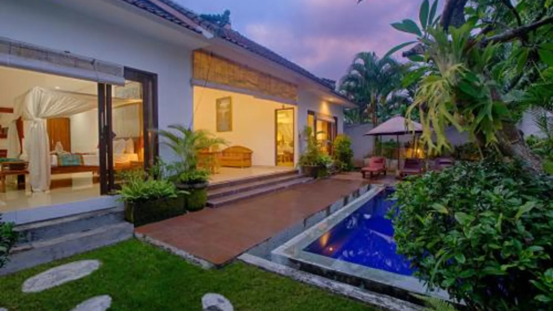 발리 마이 빌라 앤 리조트 짱구 4성급 호텔 외관