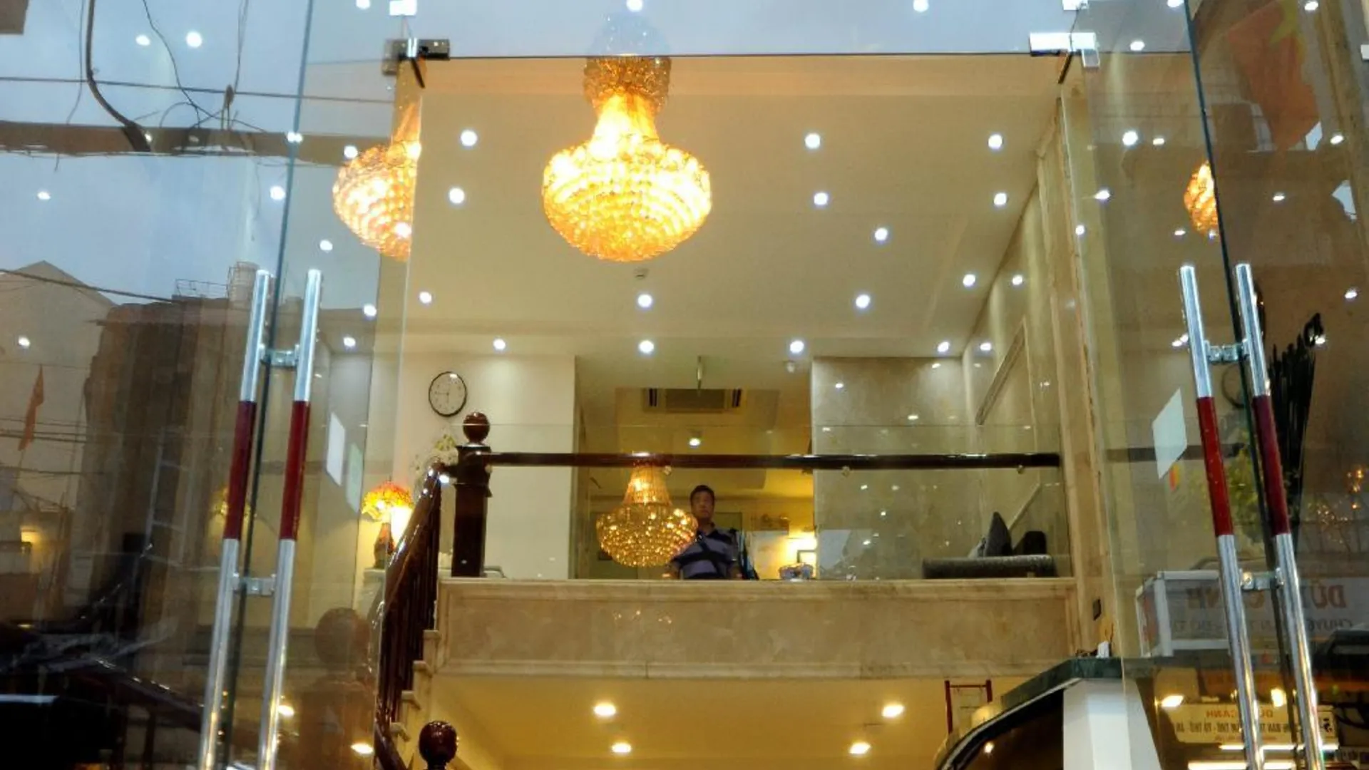 하노이 골든 선팰리스 호텔 3성급 호텔 외관