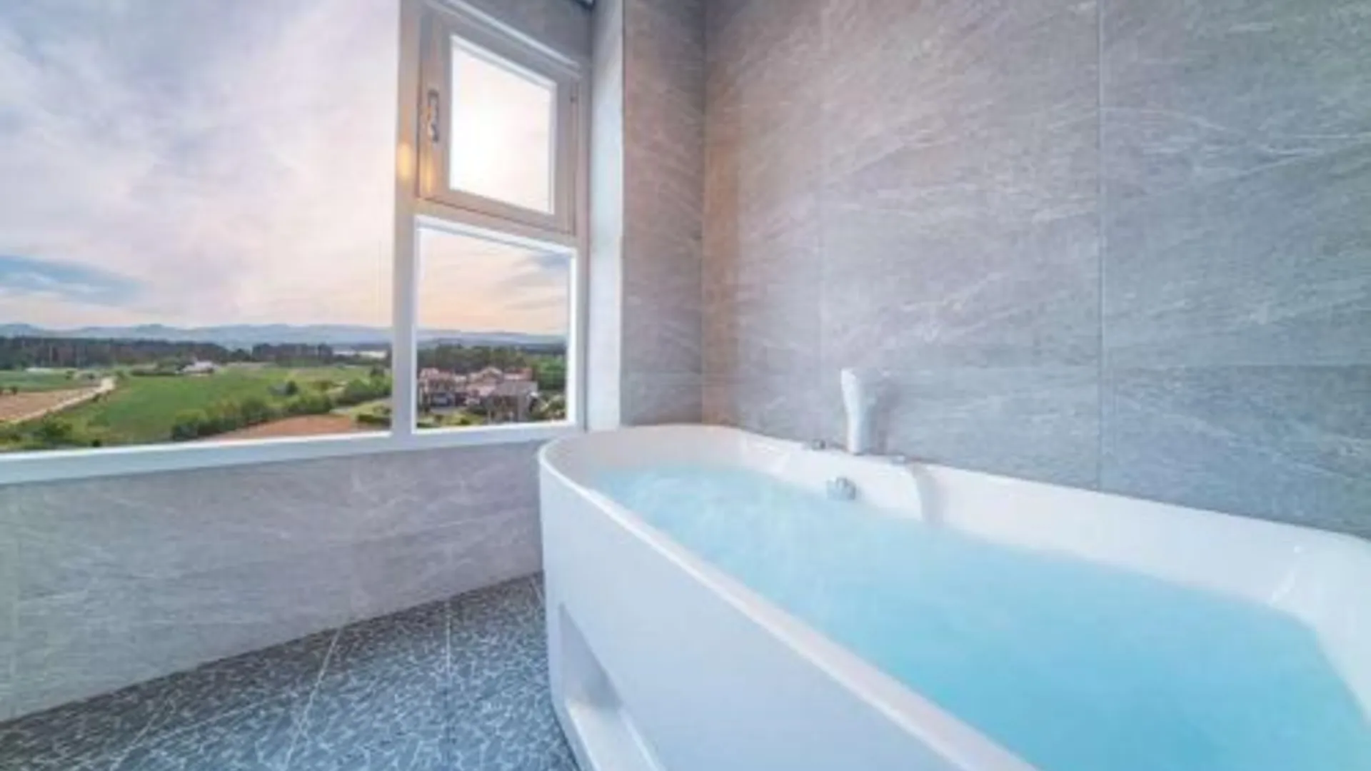 강릉 더 강문 4성급 게스트하우스 수영장