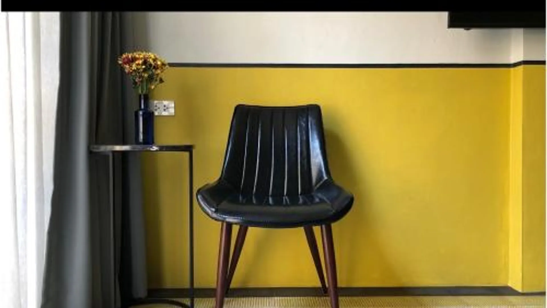 핫야이 Goodnight Poshtel + Free Netflix 3성급 호텔 객실