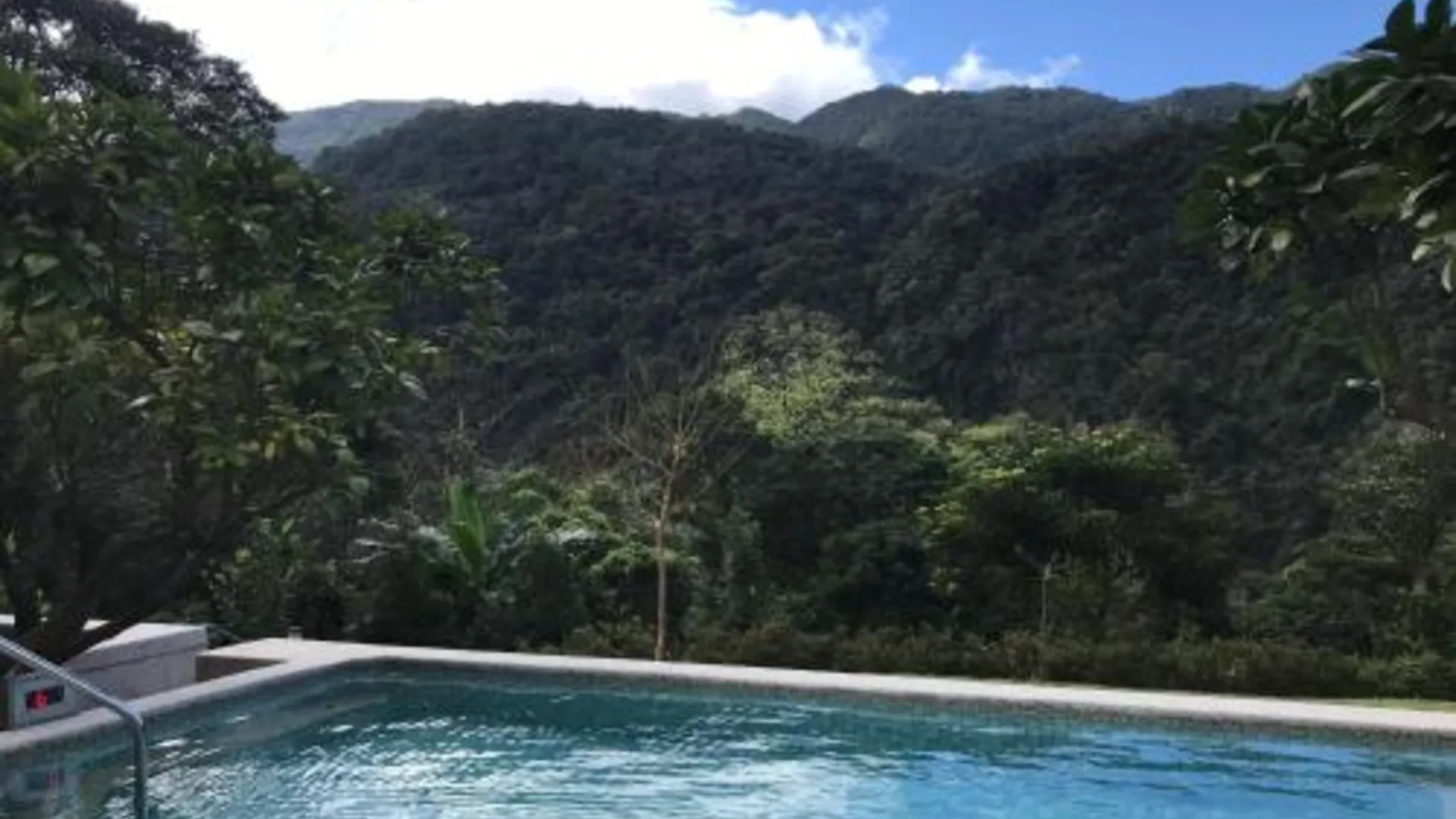 타이베이 Sla Ulay 4성급 게스트하우스 전망