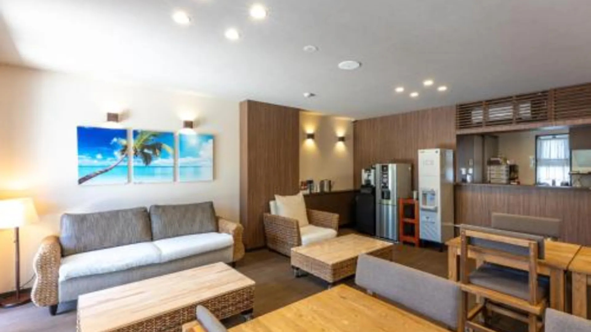 오키나와 본섬 오디시스 온나 리조트 호텔 3성급 호텔 외관