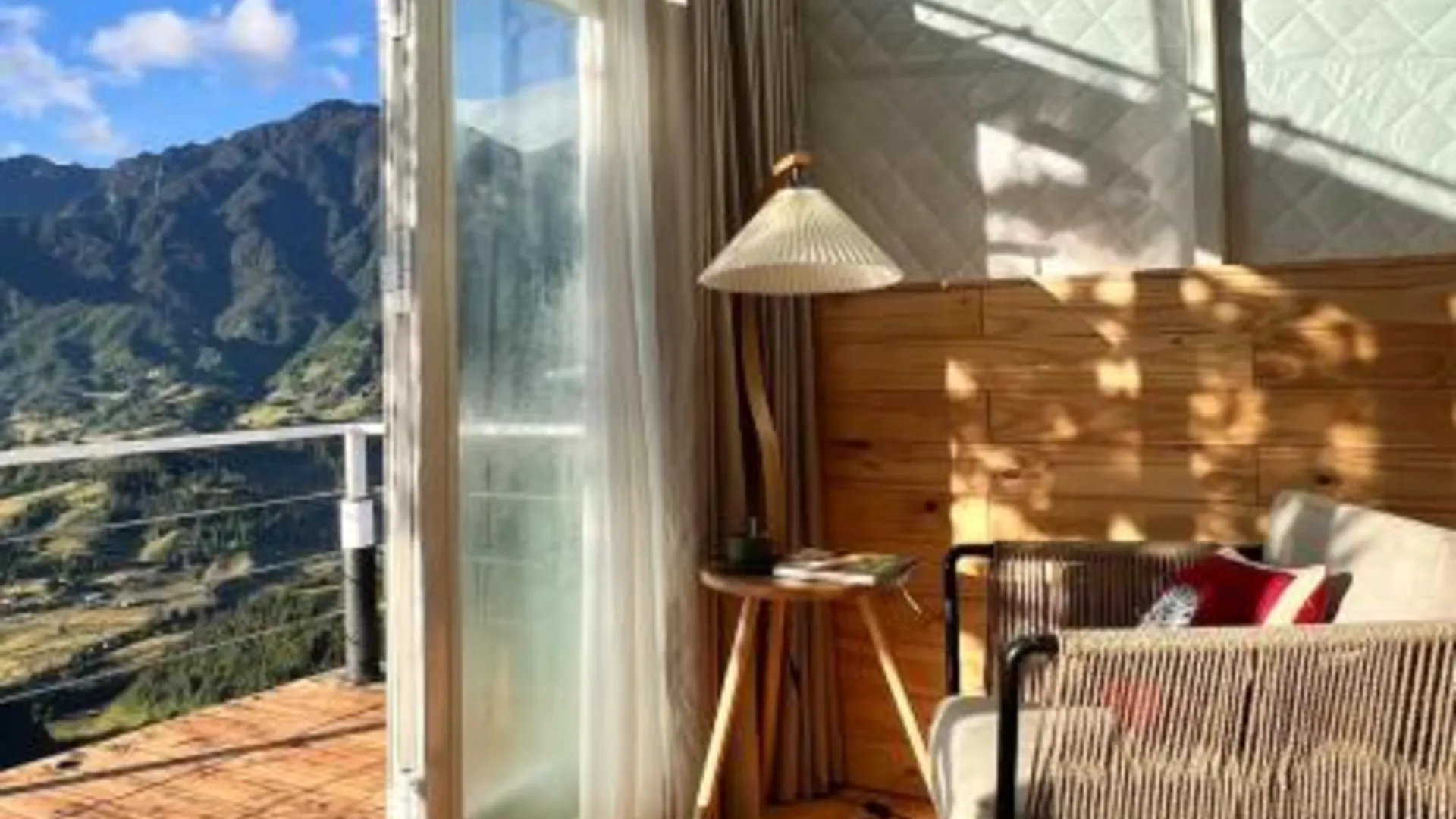 사파 판시 - 글램핑, 뷰포인트 360, 바 앤 바비큐 3성급 게스트하우스 로비