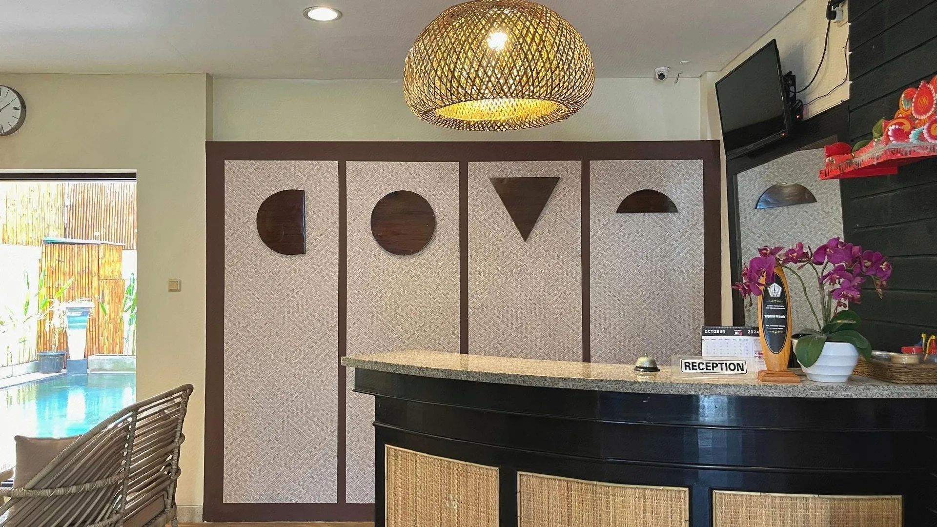 발리 켄트 비치 하우스 2성급 호텔 로비