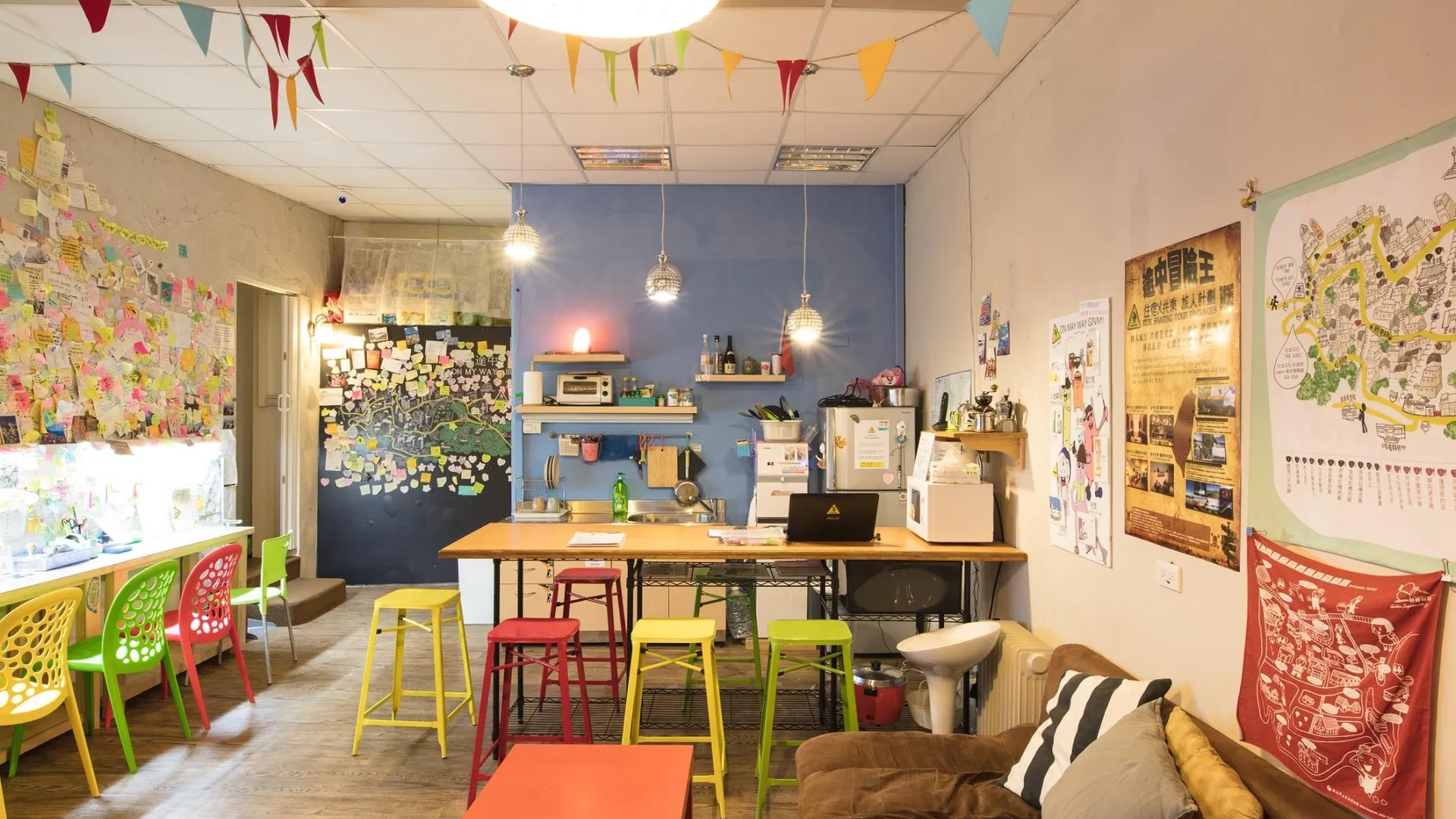 타이베이 온 마이 웨이 지우펀 호스텔 4성급 게스트하우스 로비