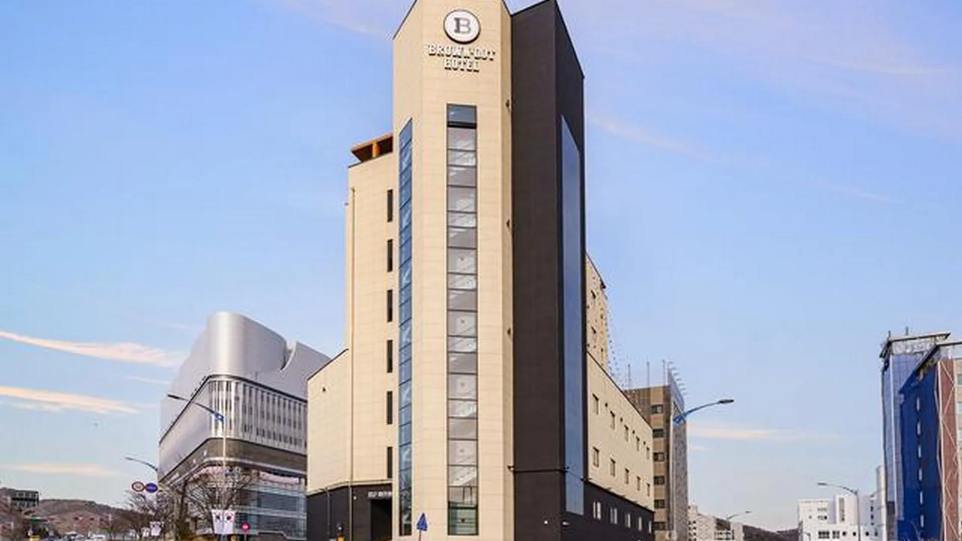 울산 브라운도트 울산 KTX역점 1성급 호텔 레스토랑