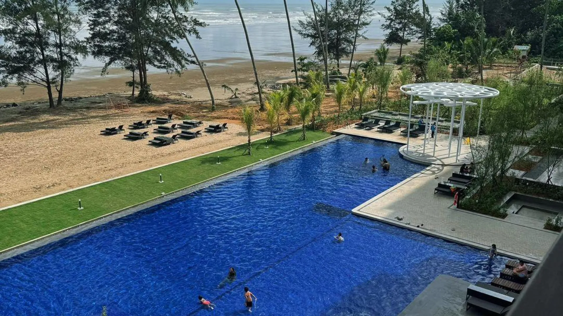 세마탄 Sematan Roxy Family Studio Apartment  5성급 호텔 부대시설