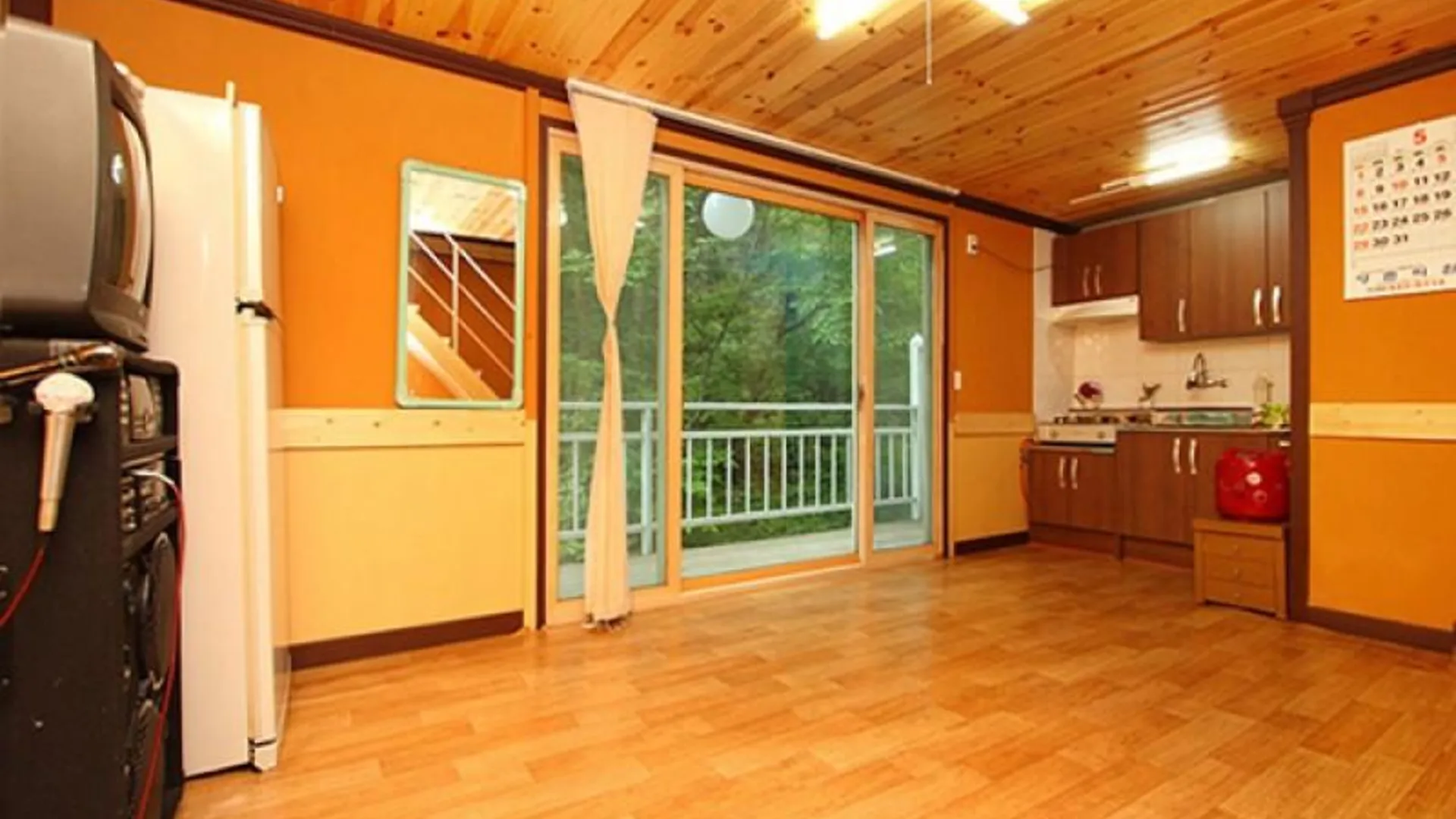 단양 단양 구구산장펜션 2성급 게스트하우스 스위트룸