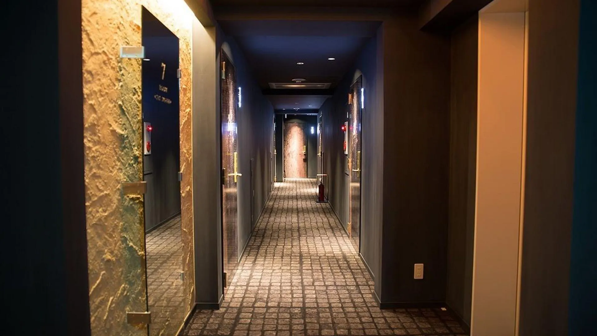 오사카 더 월 호텔 2성급 호텔 수영장