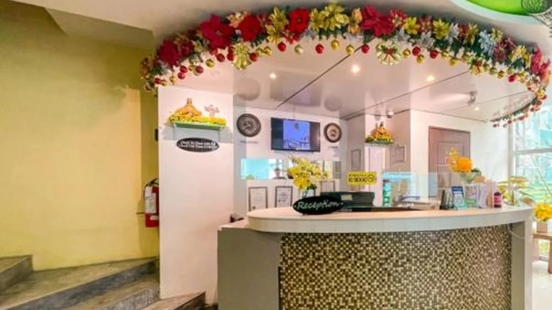 세부 세부 캐피톨 센트럴 호텔 앤 스위트 파워드 바이 코코텔 3성급 호텔 객실