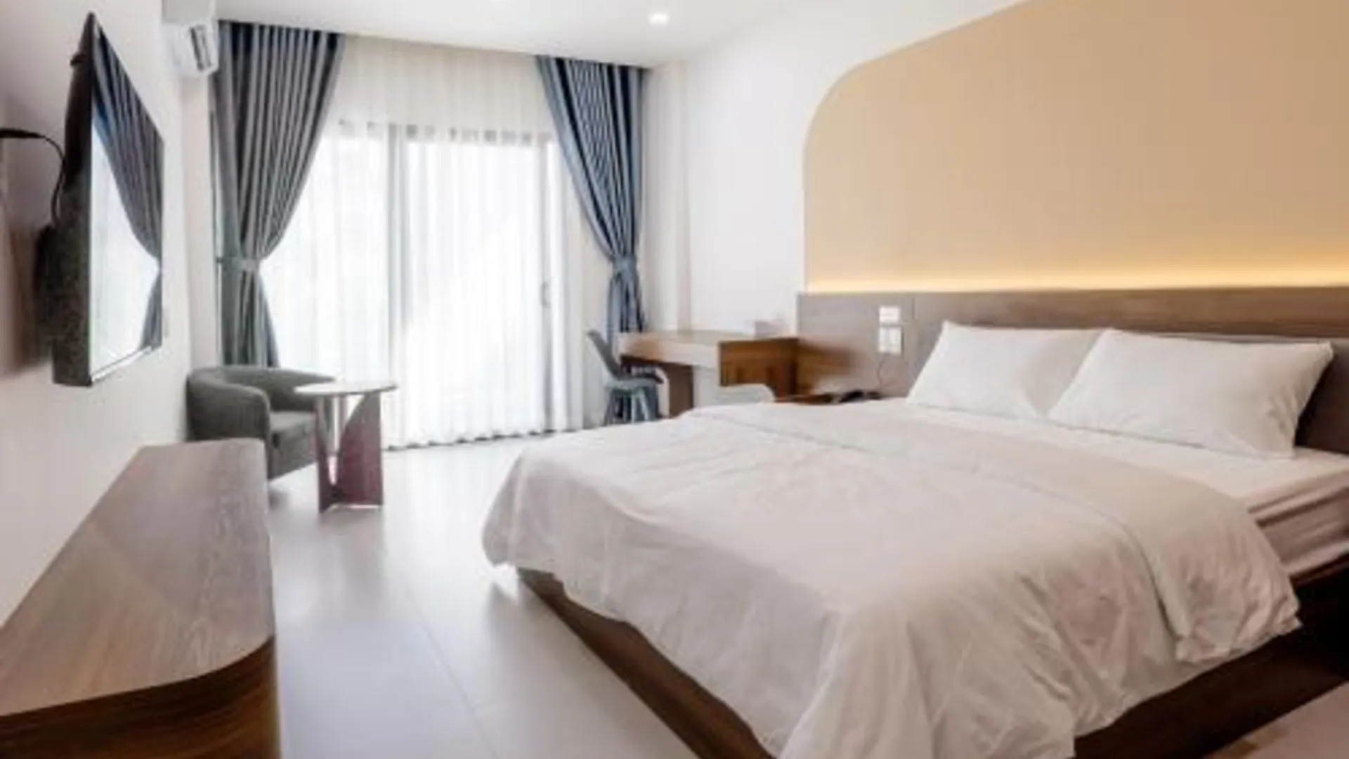 호치민 루미아 호텔 3성급 호텔 스위트룸