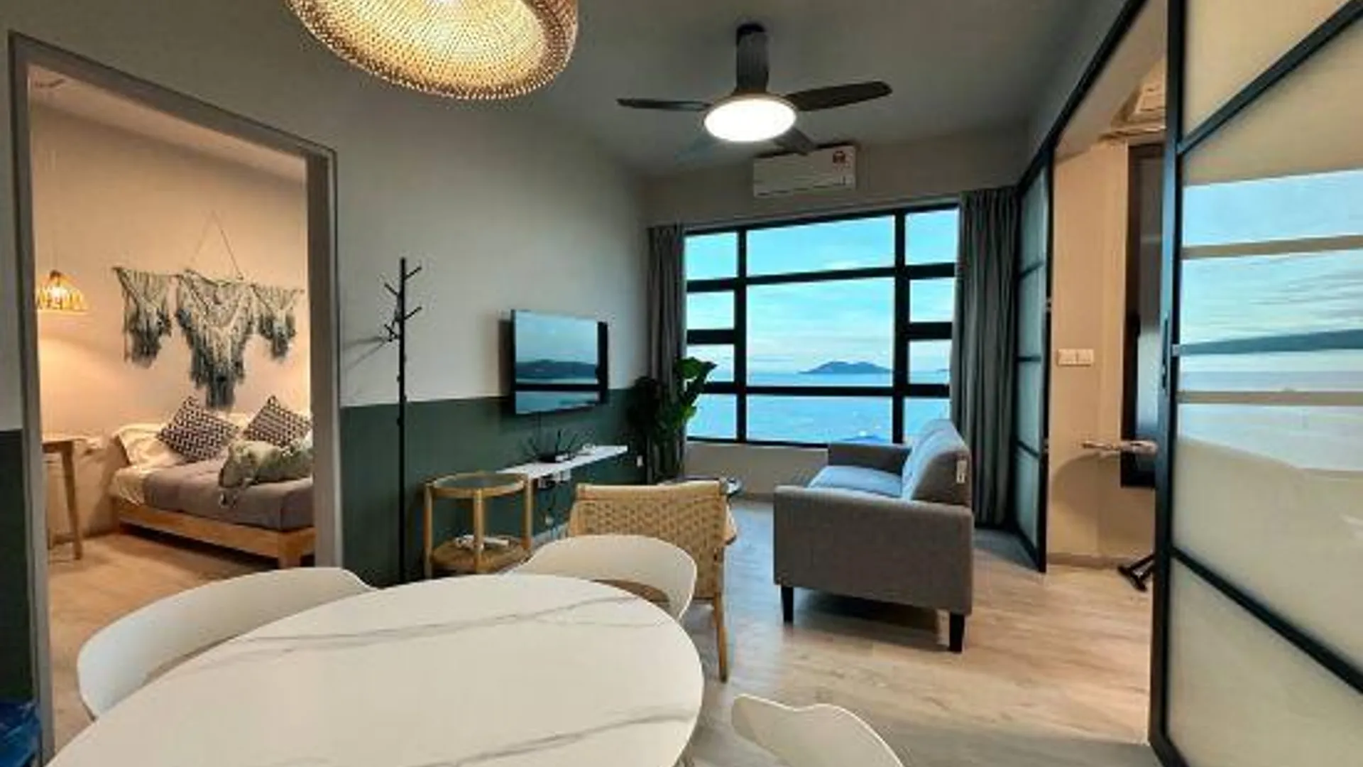 코타키나발루 L Homestay Jesselton Quay (Near Gaya Street, Near Pier) 4성급 호텔 스위트룸