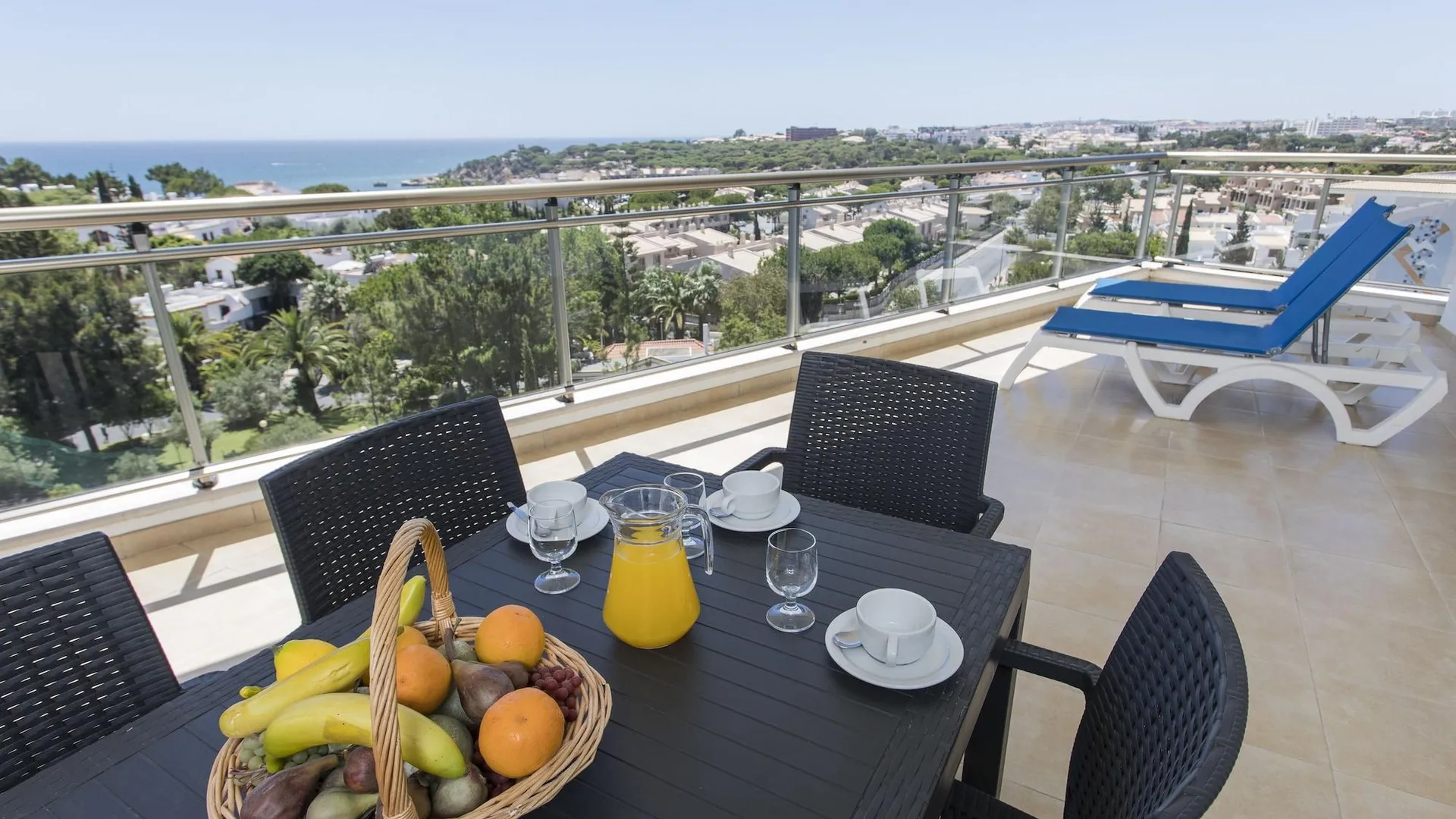 알부페이라 Alfagar Aparthotel 4성급 호텔 로비