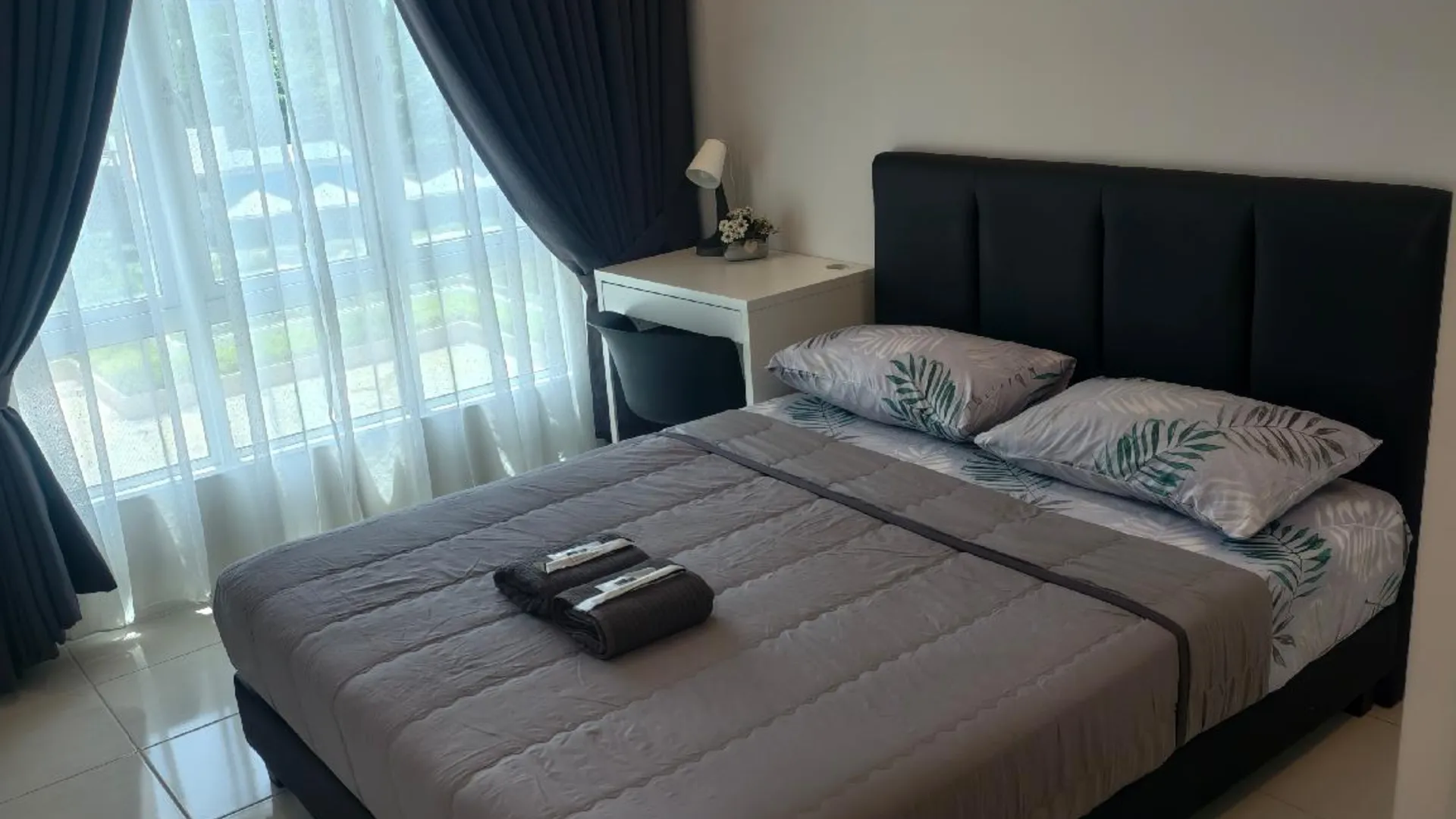 이포 캄풍 자와의 아파트먼트 (668m², 침실 2개, 프라이빗 욕실 2개) 3성급 싱글룸 스위트룸