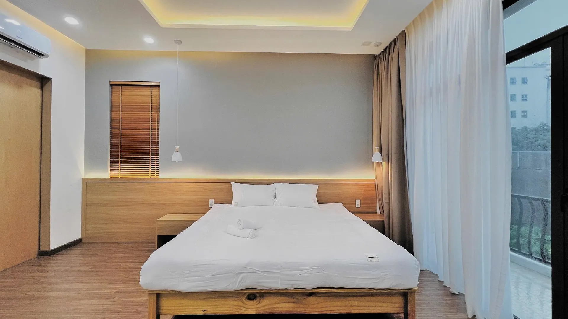 다낭 푸옥미의 프라이빗 하우스 (150m², 침실 5개, 프라이빗 욕실 4개) 4성급 싱글룸 스위트룸