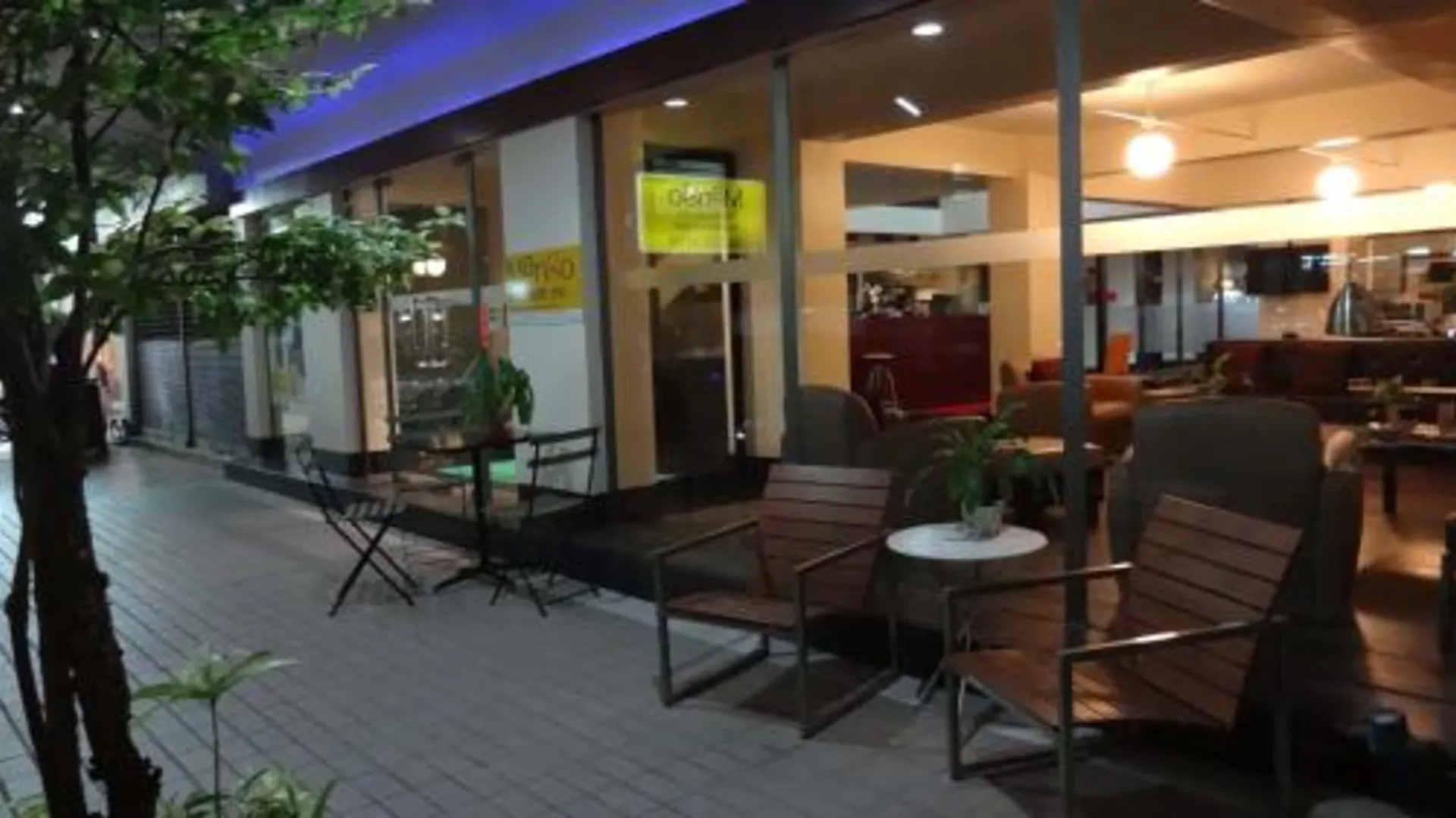 방콕 망고 베드룸 인 2성급 호텔 외관