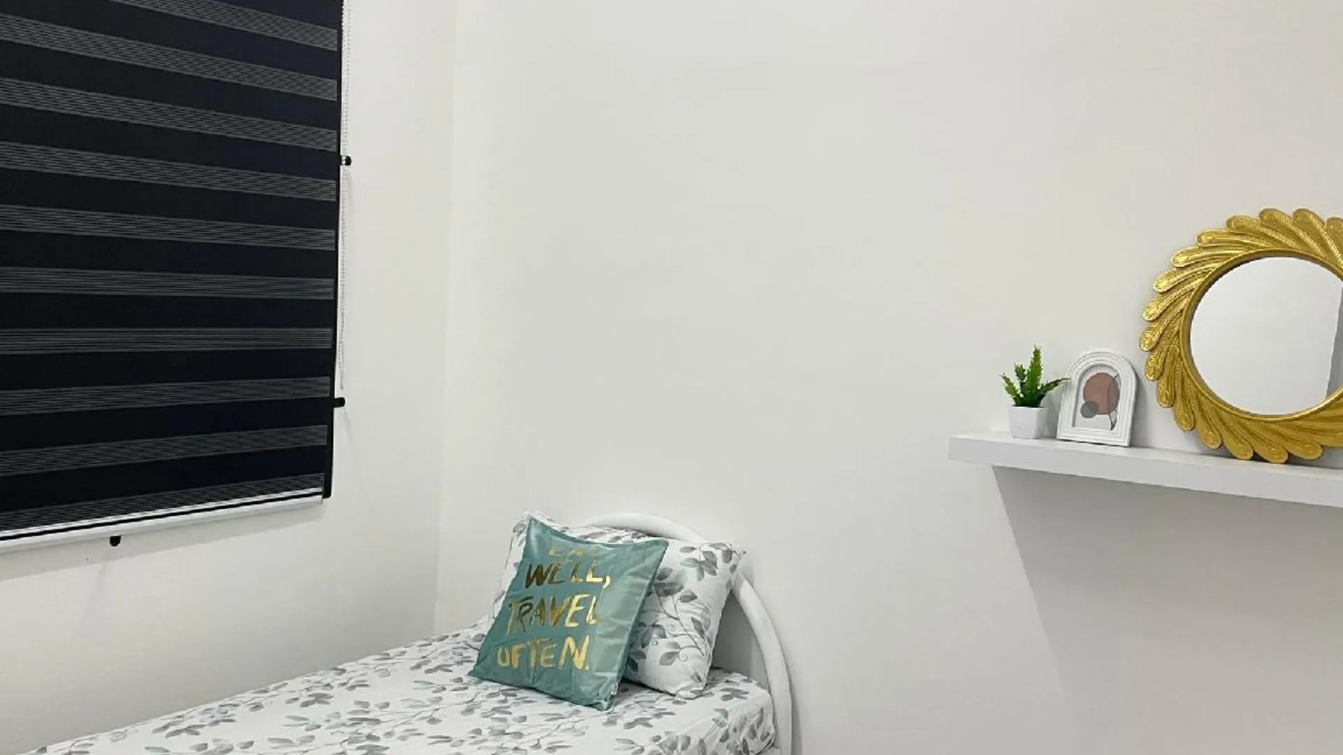 말라카 자신의 프라이빗 하우스 (1200m², 침실 3개, 프라이빗 욕실 2개) 2성급 싱글룸 스위트룸